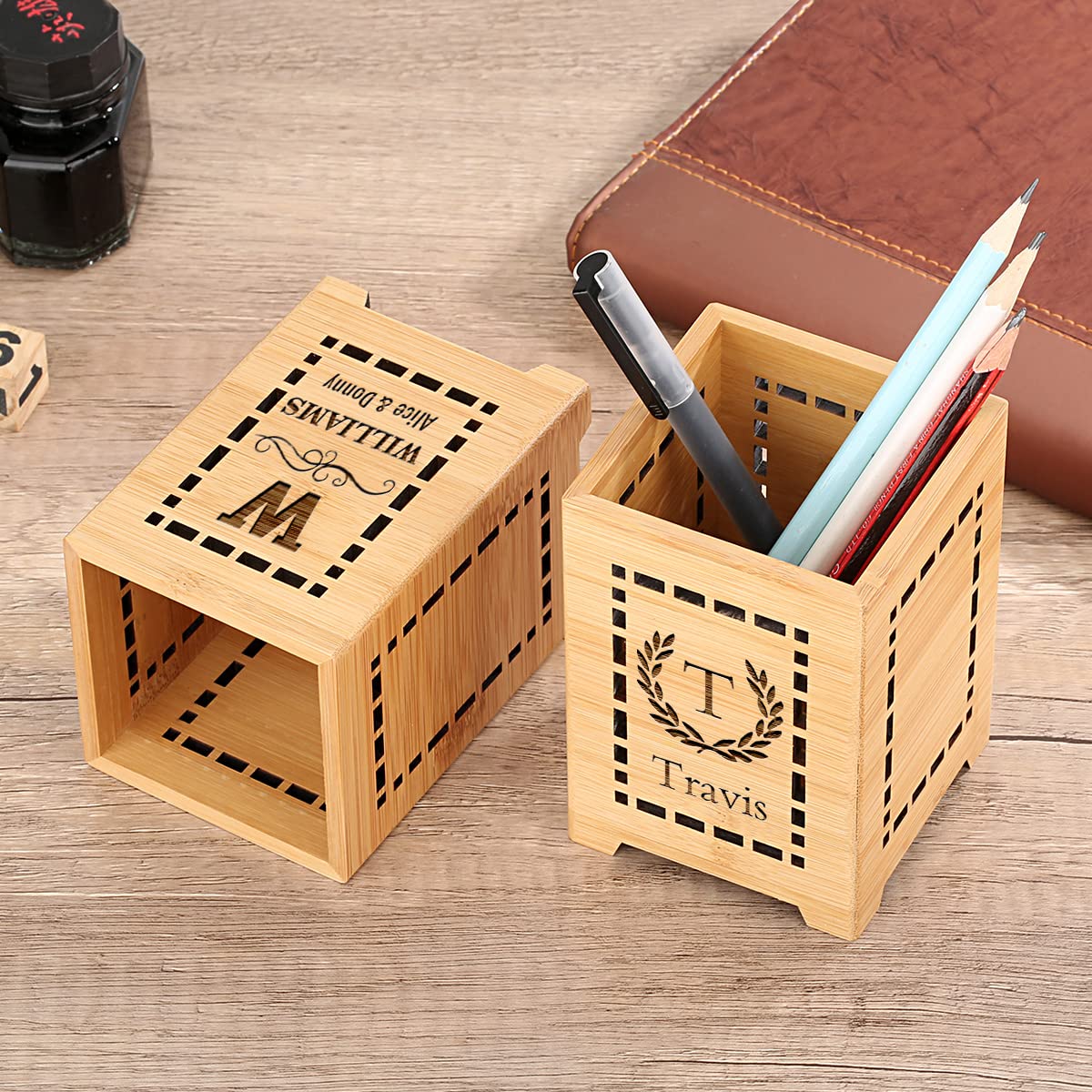 Custom Engraved Wooden Pen Holder - Personalized Desk Organizer with Name for Office, School & Home - Perfect Gift for Teachers, Colleagues & Family - Ideal for Workspace Organization & Stationery Storage