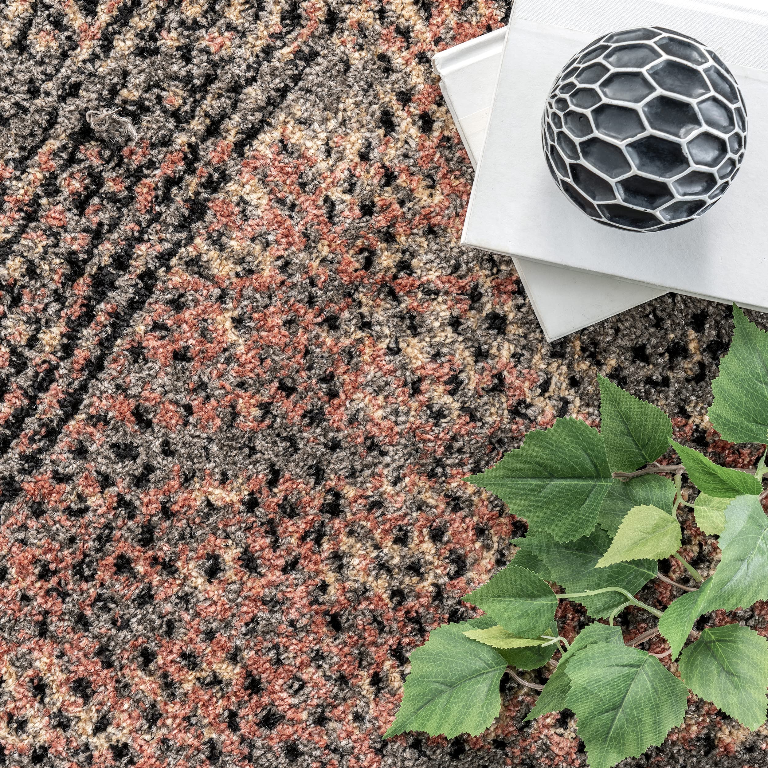 nuLOOM Kenia Distressed Diamond Cotton Blend Area Rug 5x8 Feet, Brown - Soft & Durable for Living Room, Bedroom, and Office Decor