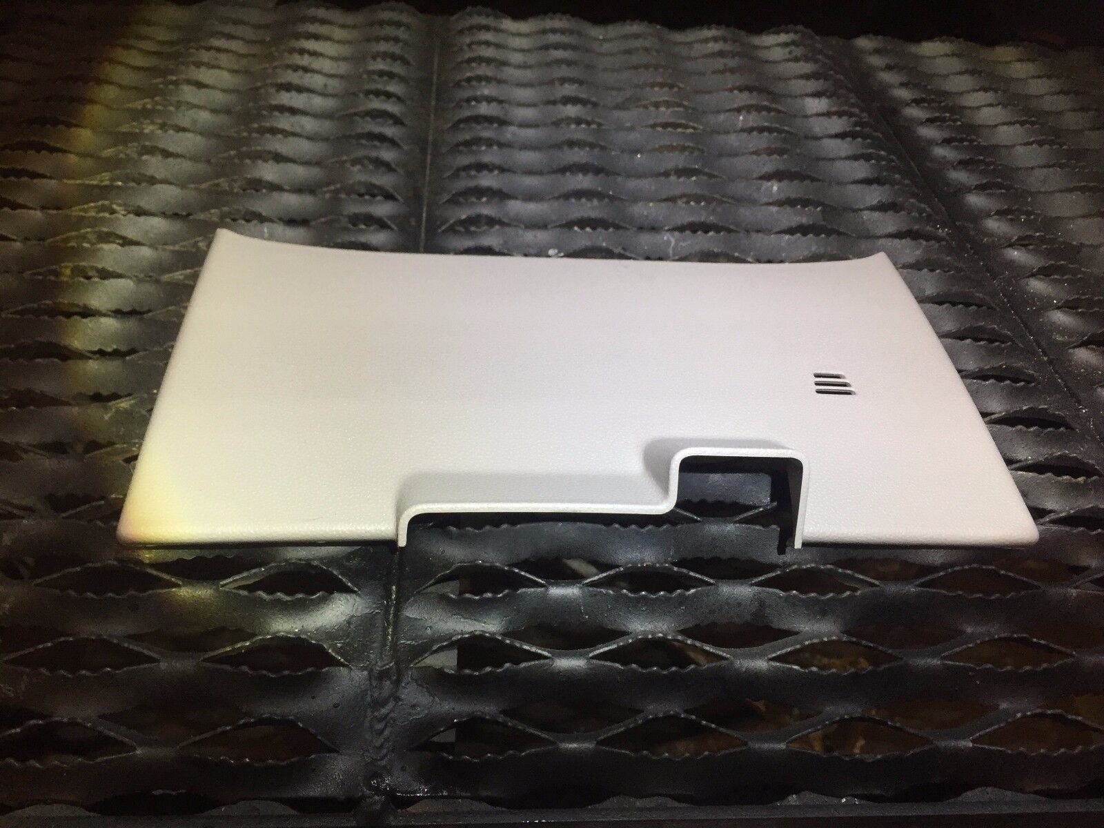 2005-2011 Volvo S40 Lower Dash Cover Knee Guard - OEM Replacement Part for Interior Protection & Comfort While Driving