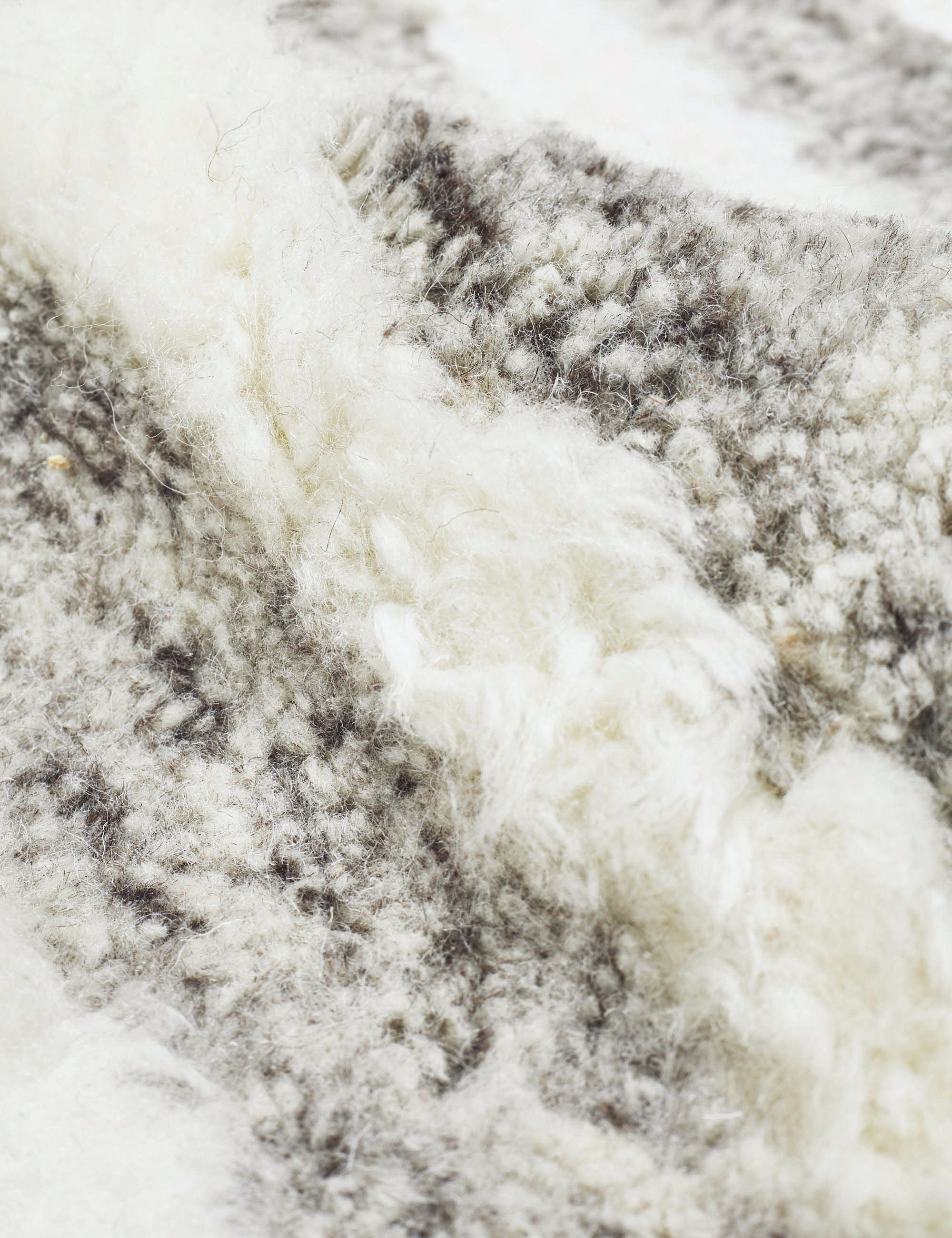 Braeburn Handwoven Wool Rug - Soft & Durable Area Rug for Living Room, Bedroom, or Office - Eco-Friendly Home Decor