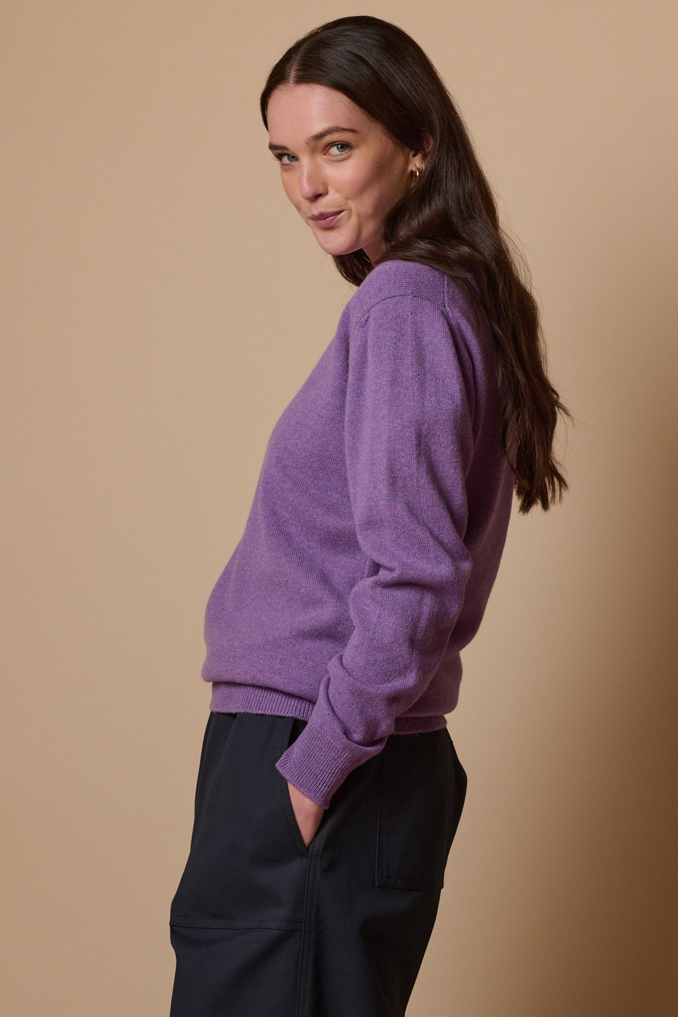 Women's Lambswool Crew Neck Sweater - Soft Thistle Purple Winter Pullover for Casual Wear & Office Outfits