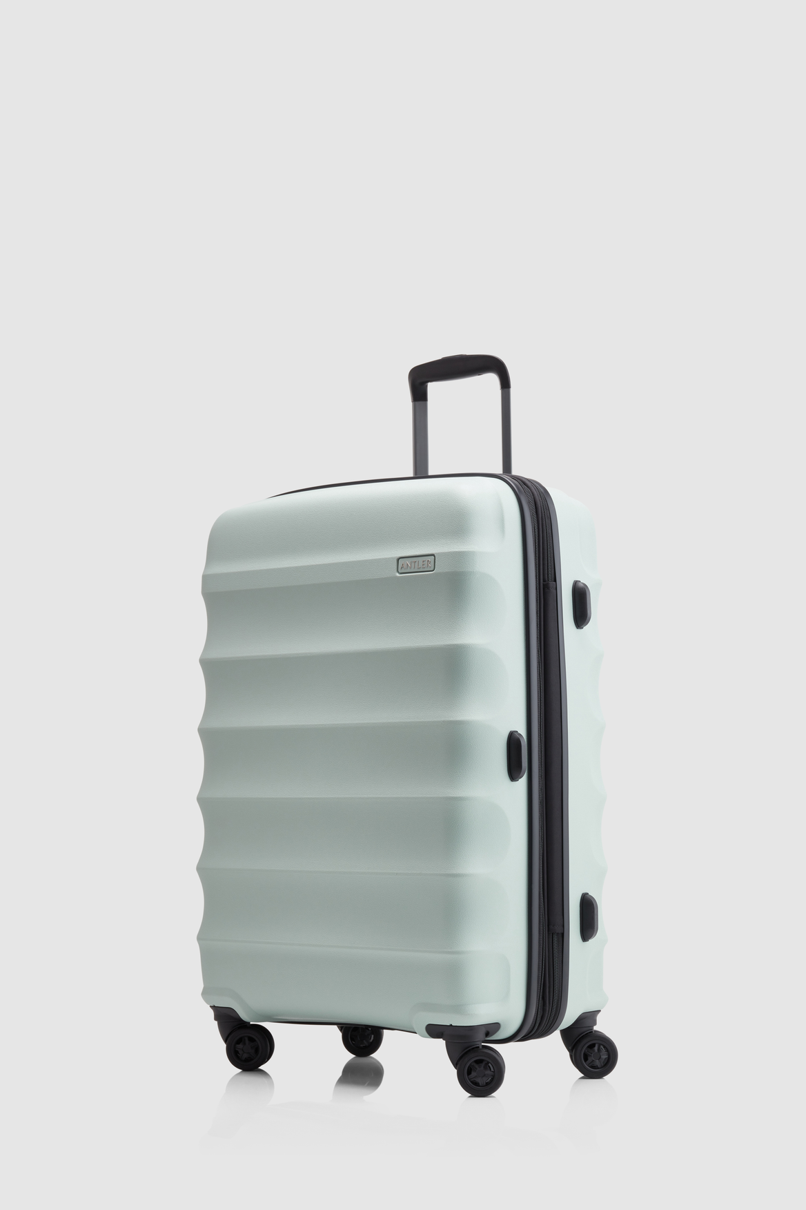 Juno 56cm Carry On Suitcase - Lightweight Hardshell Luggage with 360° Spinner Wheels for Air Travel, Business Trips & Weekend Getaways