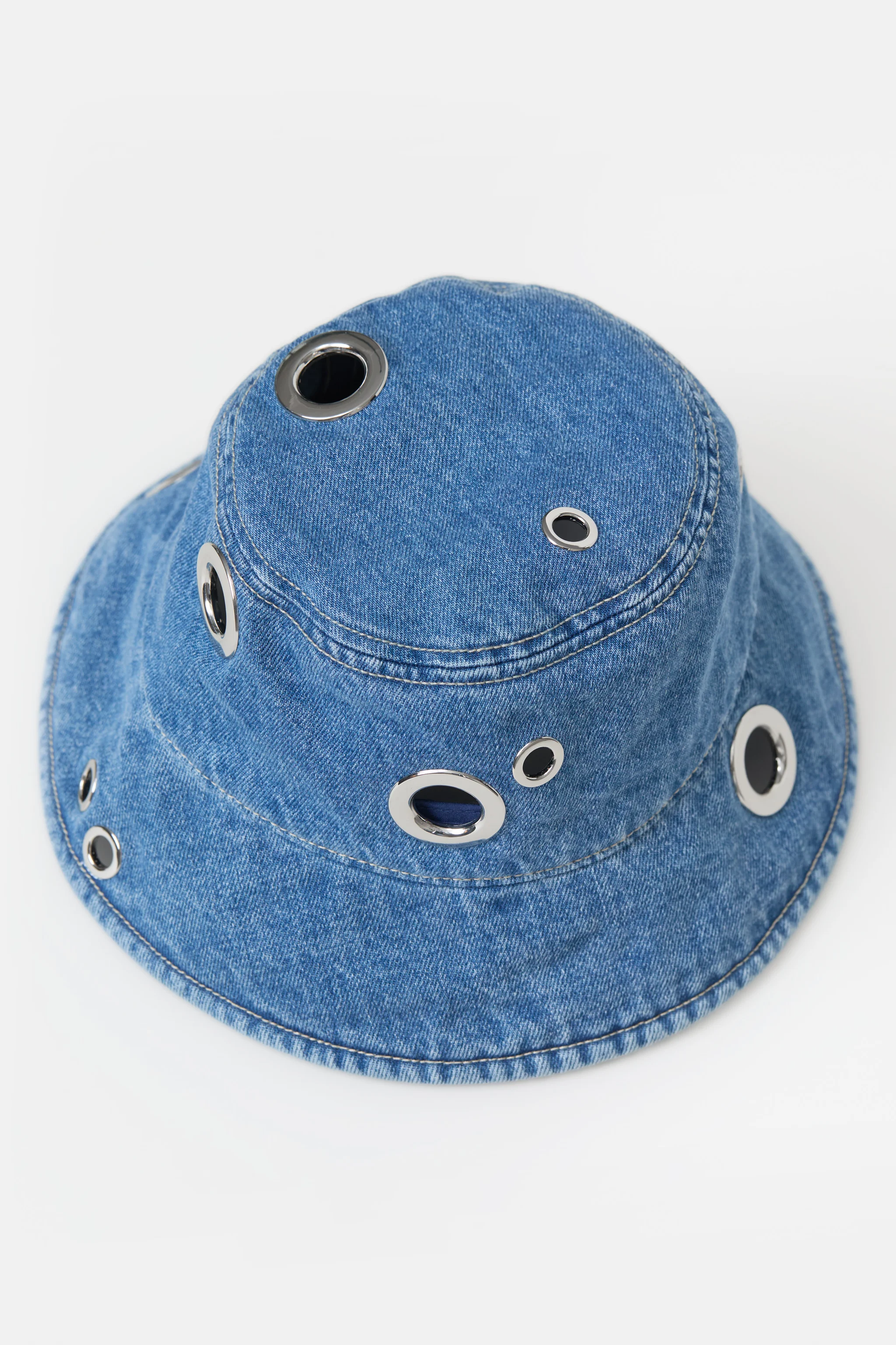 Stylish Denim Bucket Hat in Mid Blue | Trendy Unisex Sun Hat for Outdoor Activities, Beach, and Casual Wear