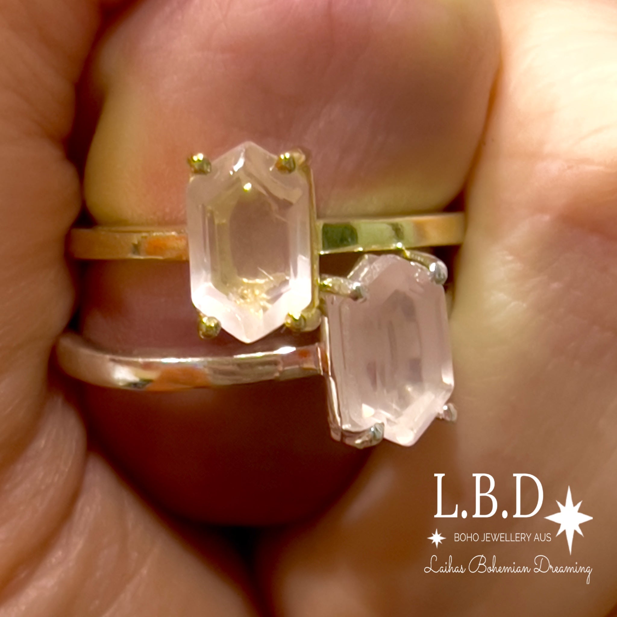 Rose Gold Mini Hexagon Crystal Rose Quartz Ring for Women - Elegant Healing Jewelry for Love, Meditation & Spiritual Gifts