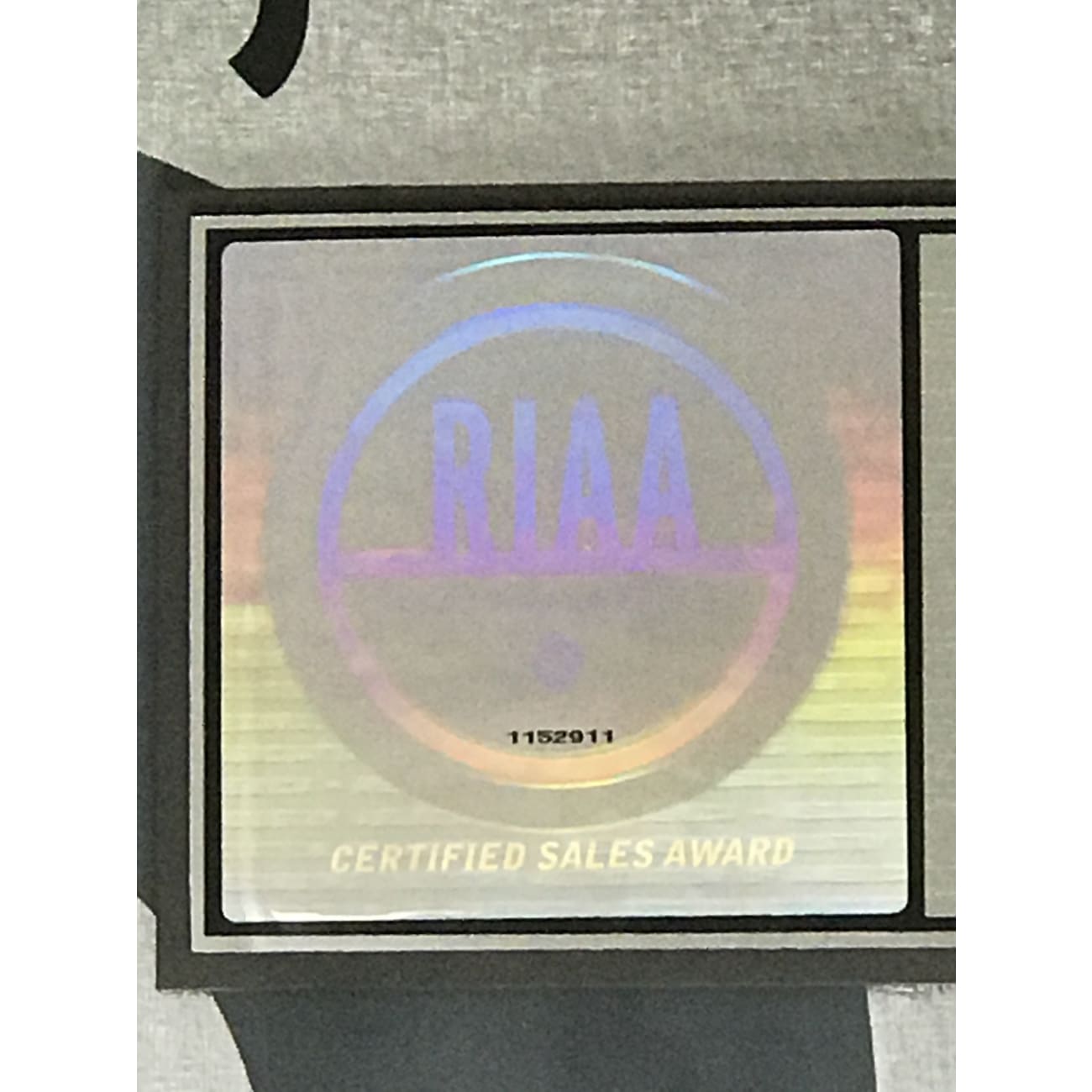 Lenny Kravitz Greatest Hits Album - 3x Multi Platinum Certified by RIAA | Perfect for Home Listening, Car Rides & Music Collectors