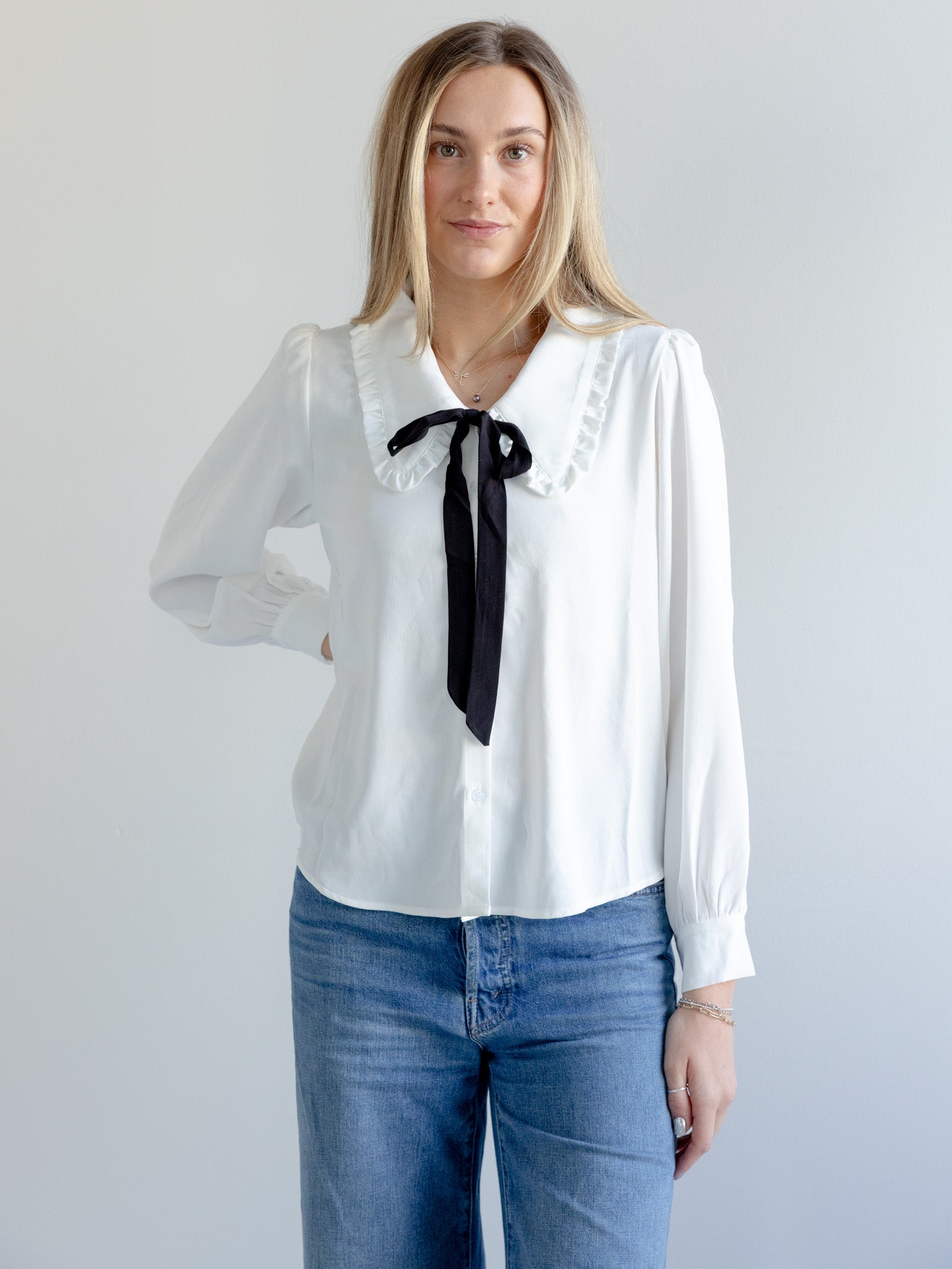 Peter Pan Collar Bow Blouse - Elegant Women's Vintage Style Top for Work, Party & Casual Wear