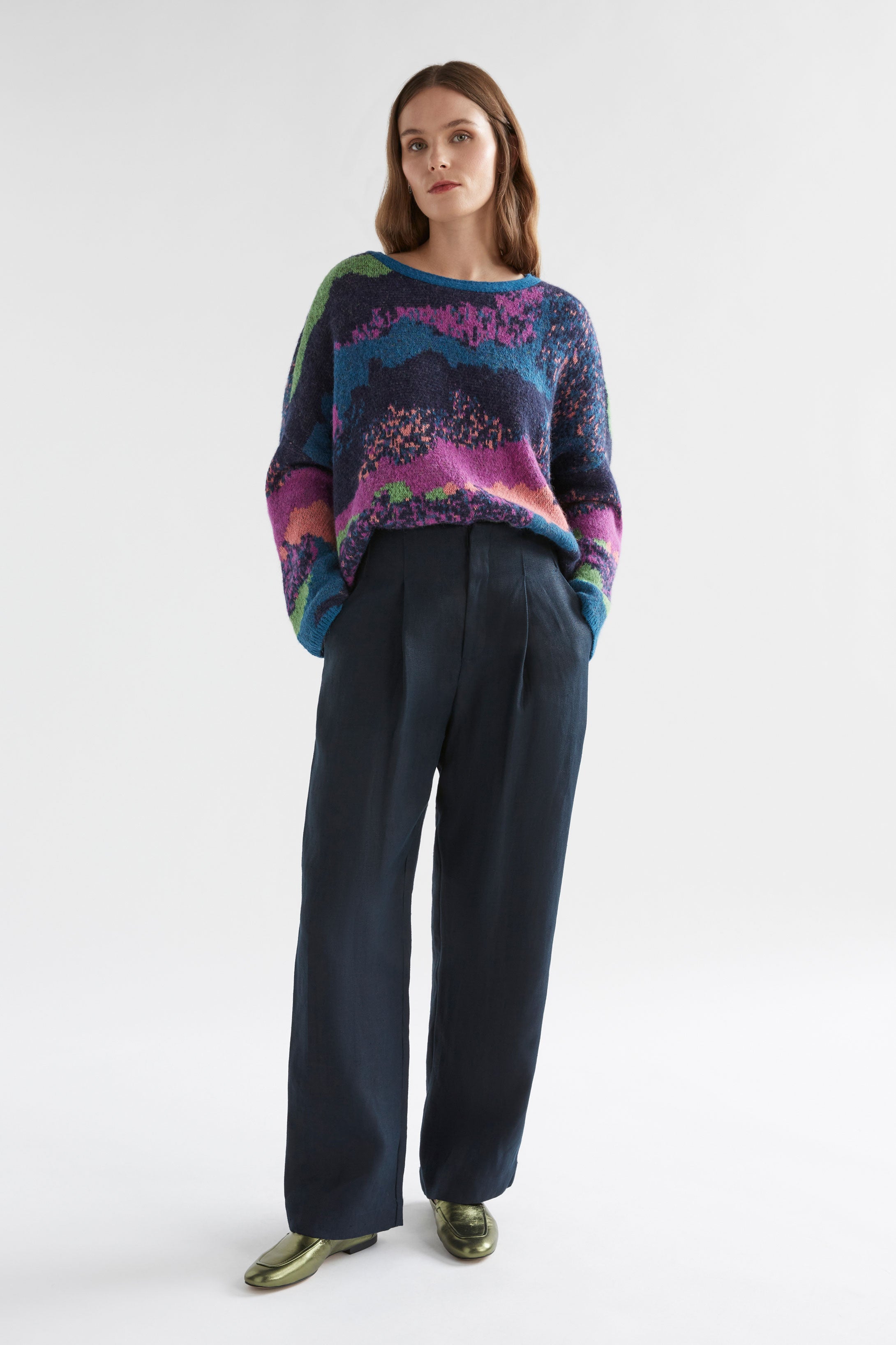 ELK Sprache Women's Knit Sweater - Soft & Cozy Pullover for Fall & Winter - Perfect for Casual Outfits, Office Wear & Holiday Gatherings