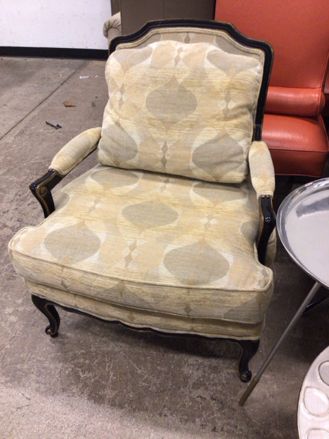 Sherrill Furniture Gold Fabric Bergere Arm Chair with Pillow - Elegant French Style Accent Chair for Living Room, Bedroom, or Office Decor
