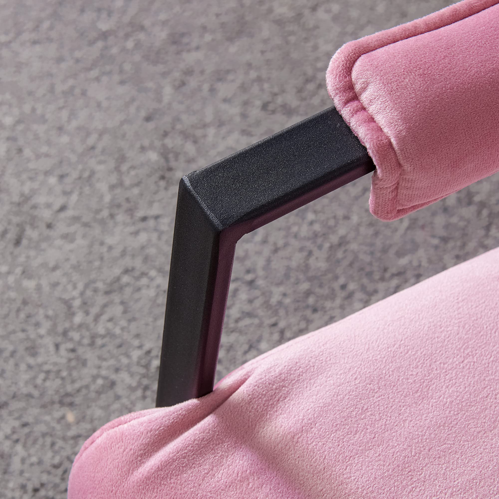 Modern Velvet Accent Chair - Single Arm Lounge Chair with Soft Cushion for Living Room & Bedroom, Contemporary Design, Sturdy & Durable, Easy to Clean & Assemble (Pink) - Perfect for Reading Nook, Cozy Corner or Small Space Decor