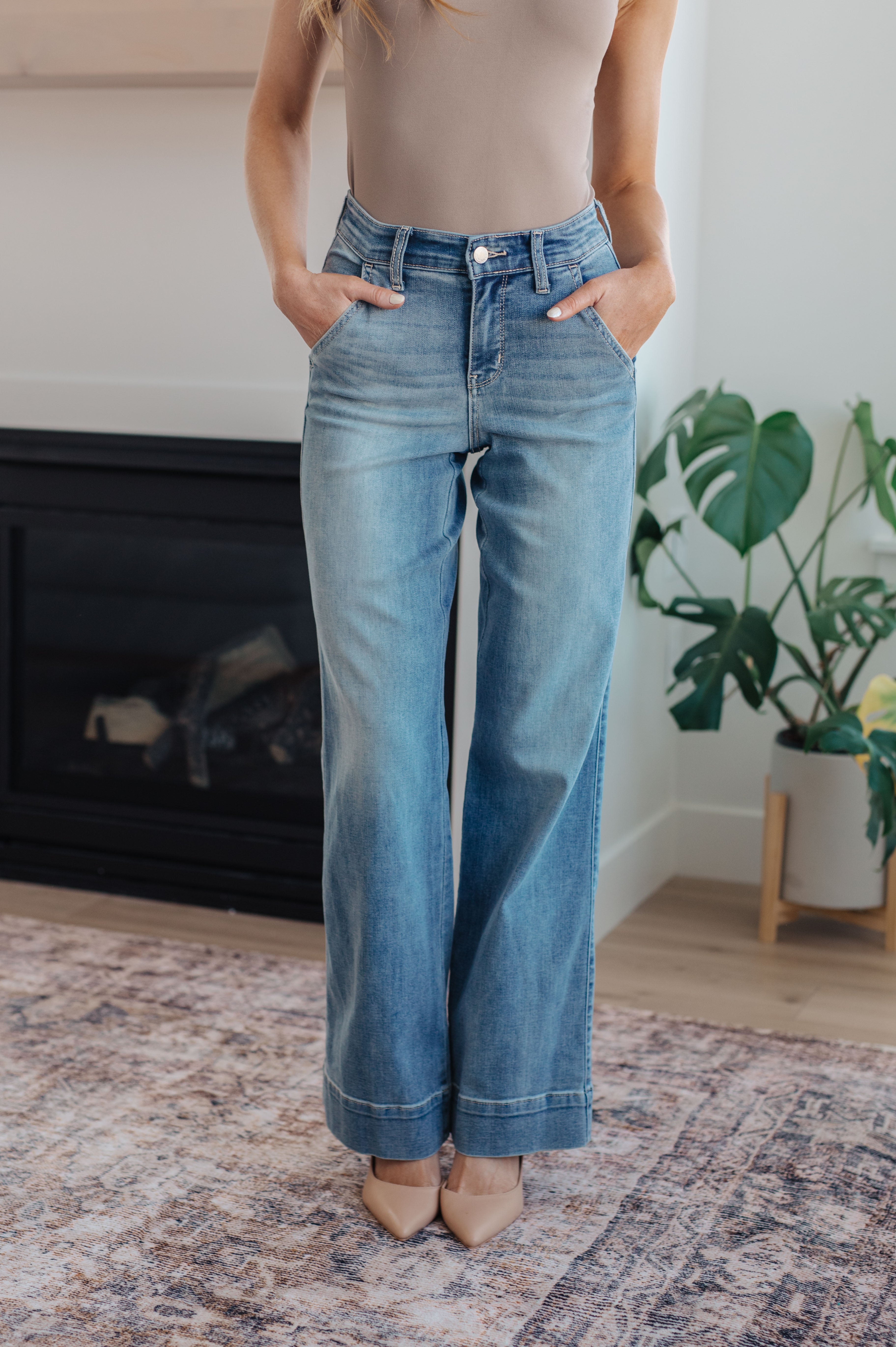 Mindy Mid Rise Wide Leg Jeans for Women - Comfortable Stretch Denim Pants - Casual & Chic Outfit for Everyday Wear, Office, or Weekend Outings