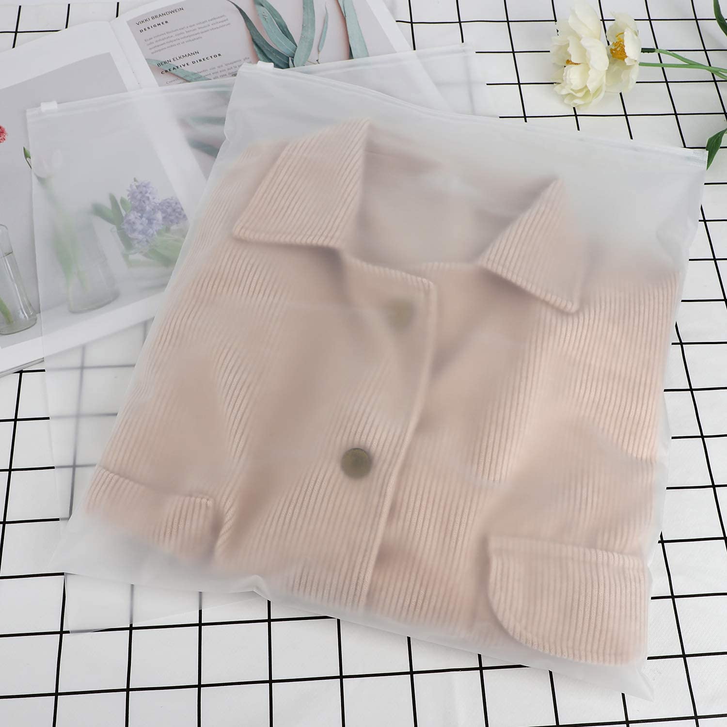 Extra Large 14x16 Inch Ziplock Storage Bags - 100 Pack Heavy Duty Plastic Zip Bags for Clothes, Swimsuits, T-Shirts & Mailing | Waterproof, Durable & Reusable with Vent Holes | Perfect for Travel, Laundry, Organization & Shipping Protection