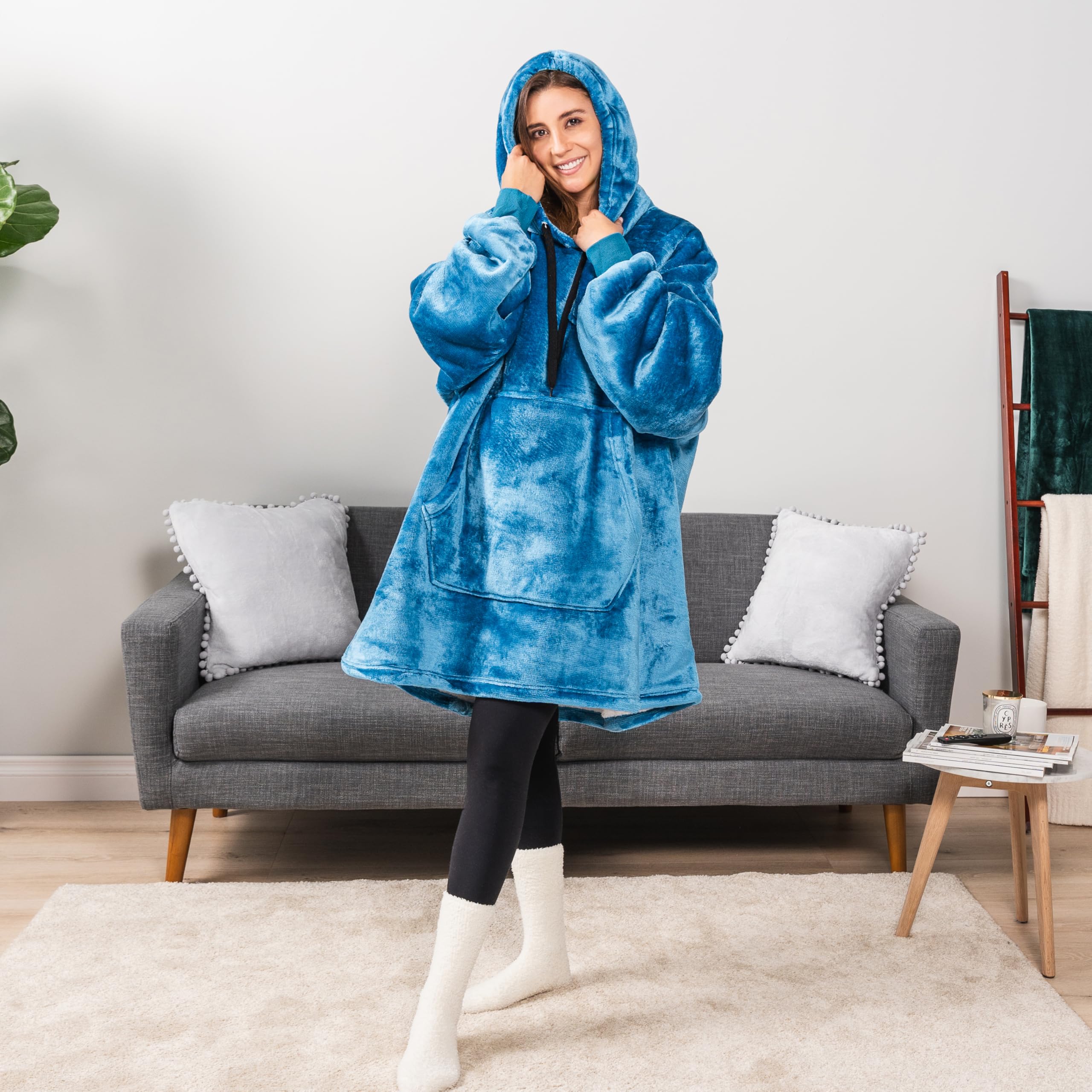 PAVILIA Women's Sherpa Wearable Blanket Hoodie - Oversized Cozy Hooded Sweatshirt for Men & Women | Perfect for Lounging, Camping & Movie Nights