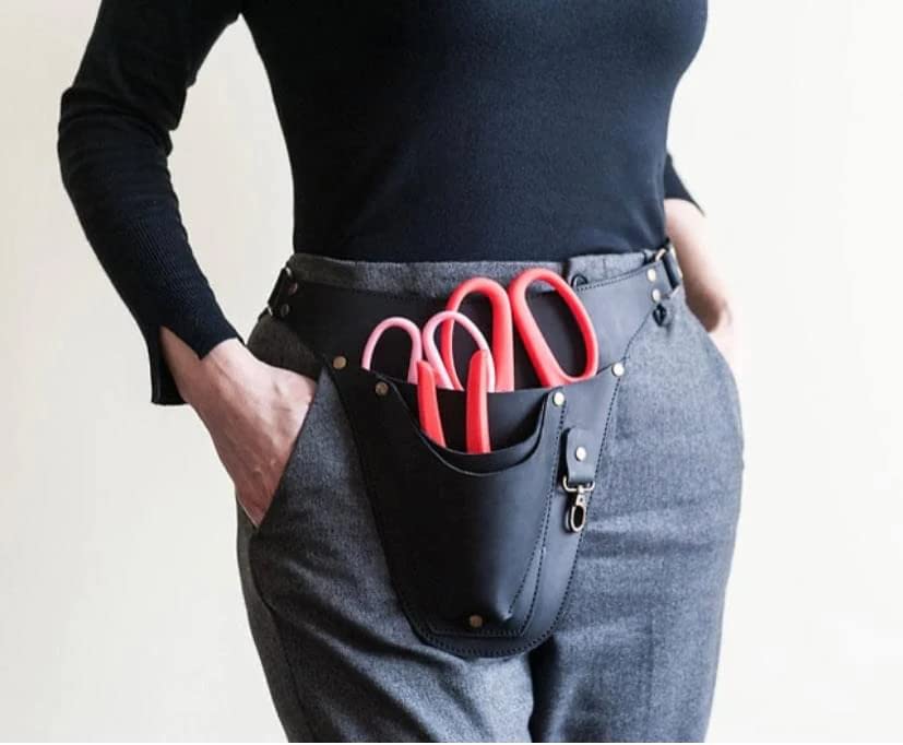 Premium Leather Garden Tool Belt with Pockets - Heavy Duty Black Gardening Belt for Florists & Gardeners - Handmade Durable Work Apron - Perfect Gardening Gift for Outdoor Enthusiasts (Ideal for Planting, Pruning & Landscaping)