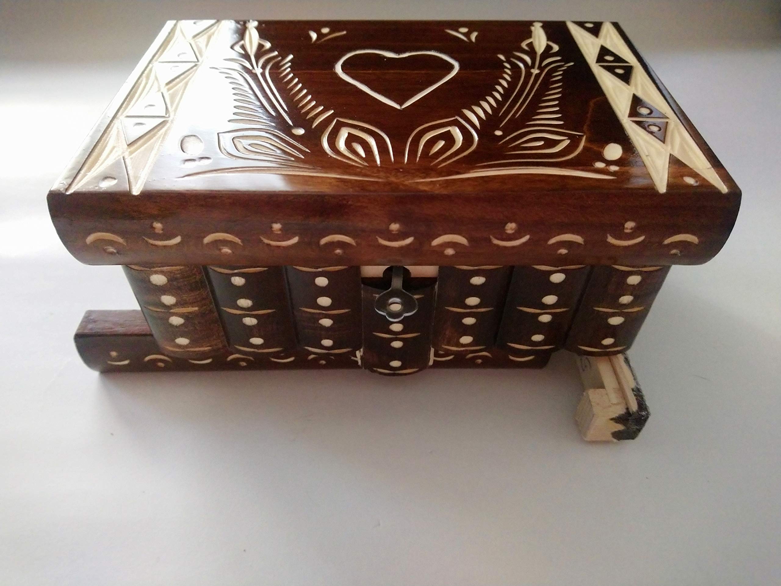 Handcrafted Wooden Magic Puzzle Box - Secret Treasure Storage & Jewelry Box - Intricate Carved Design (Brown) - Perfect for Gifts, Home Decor & Puzzle Enthusiasts
