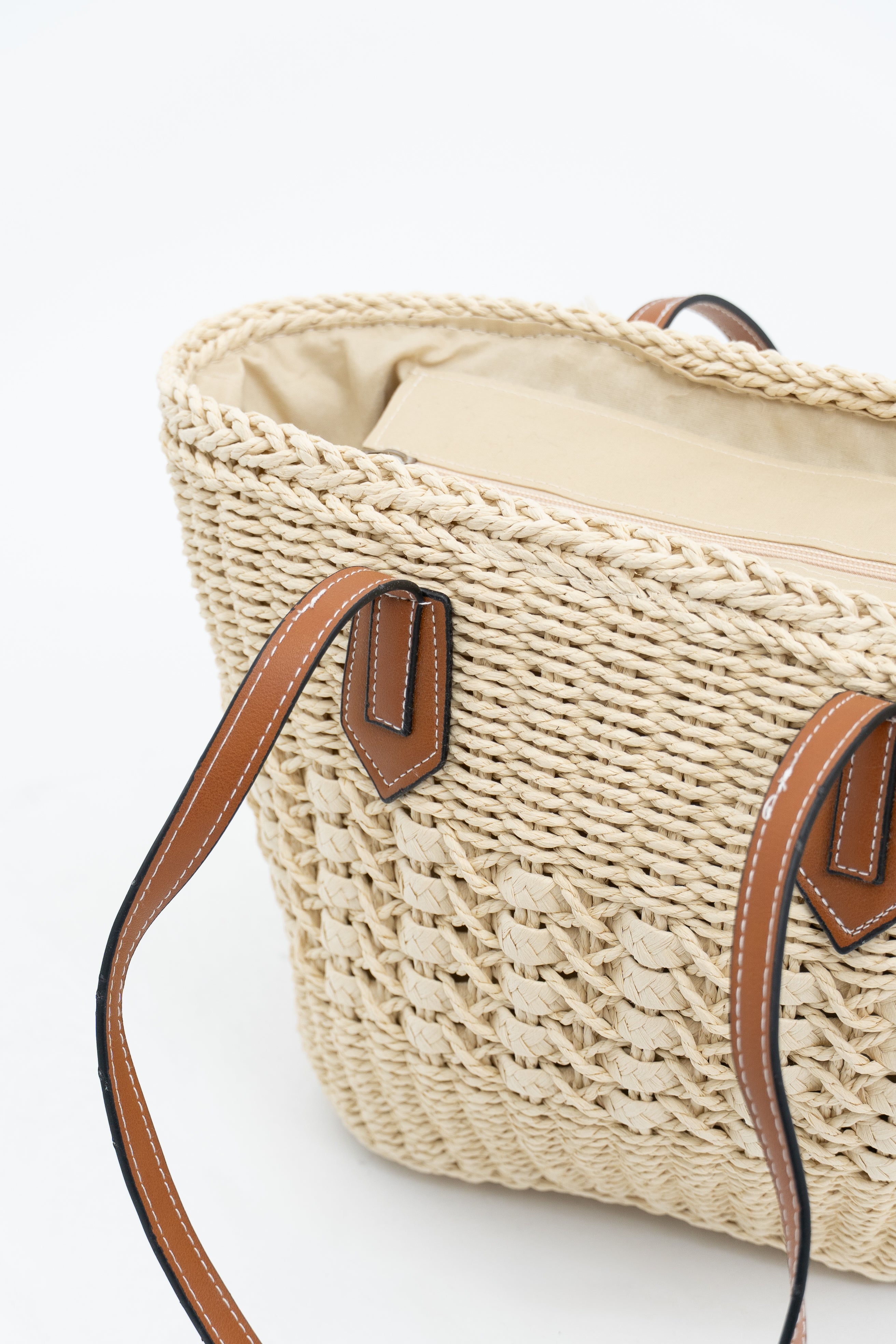 Cheryl White Rattan Handbag for Women - Stylish Summer Beach Tote Bag - Perfect for Vacation, Shopping & Outdoor Activities