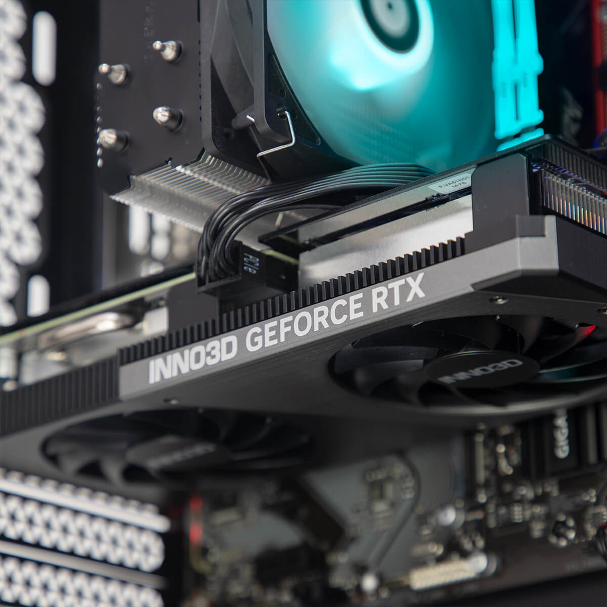 Aquila RTX 4060 Gaming Desktop PC with Intel Core i5-12400F Processor - Perfect for 4K Gaming, Streaming & VR Experiences