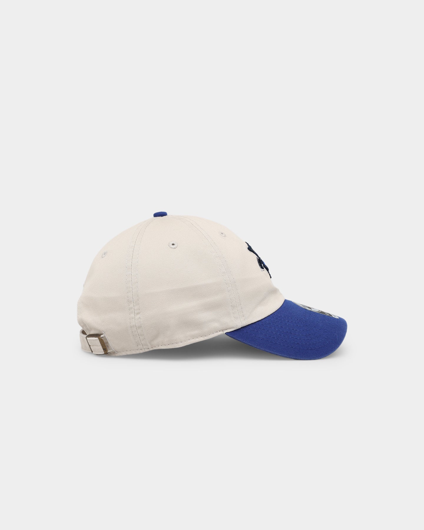 47 Brand Vancouver Canucks Two-Tone 47 Clean Up Strapback Hat - Adjustable Snapback Cap for Men & Women - Perfect for Hockey Games, Outdoor Activities & Casual Wear