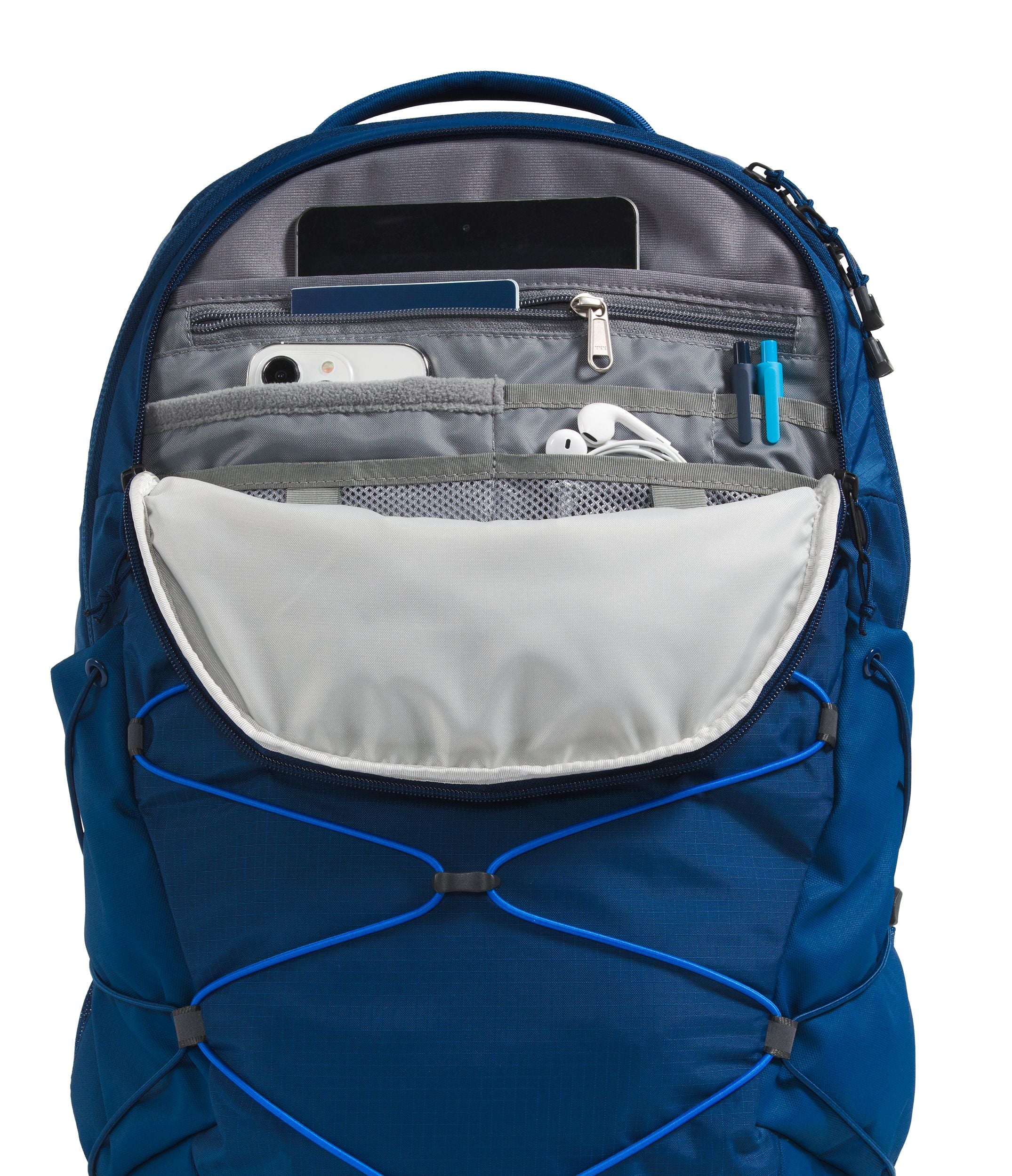 The North Face Borealis Backpack - Lightweight Hiking & Travel Daypack for Men & Women - Durable Laptop Backpack for School, Work, Outdoor Adventures & Commuting