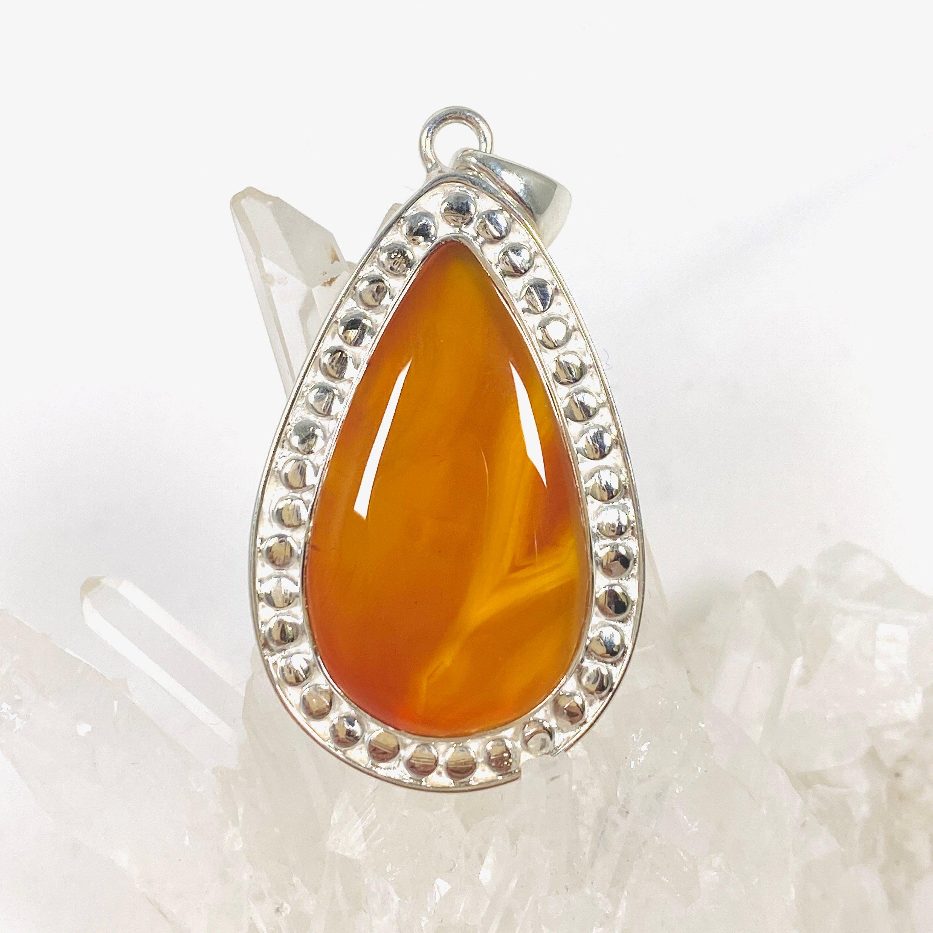 Natural Carnelian Silver Teardrop Pendant Necklace KPGJ3674 - Elegant Jewelry for Women, Perfect for Gifts, Parties & Everyday Wear