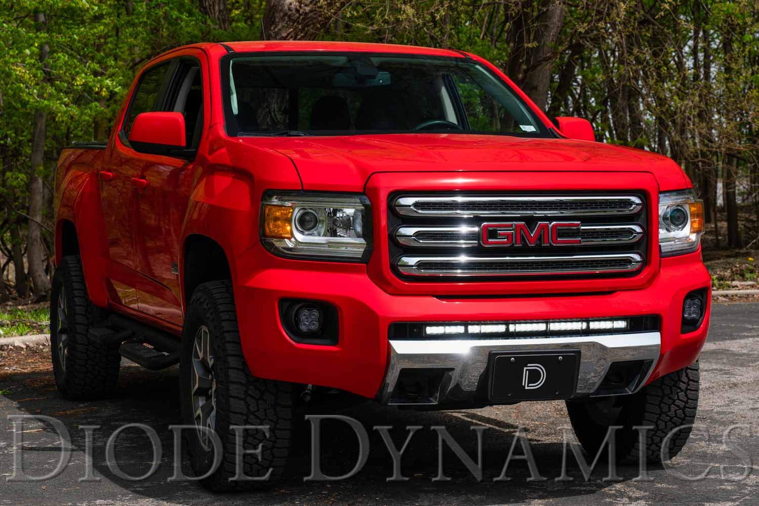 Diode Dynamics Stealth Light Bar Kit for 2015-2020 GMC Canyon - White Combo LED Off-Road Lighting for Trucks & Adventure Vehicles