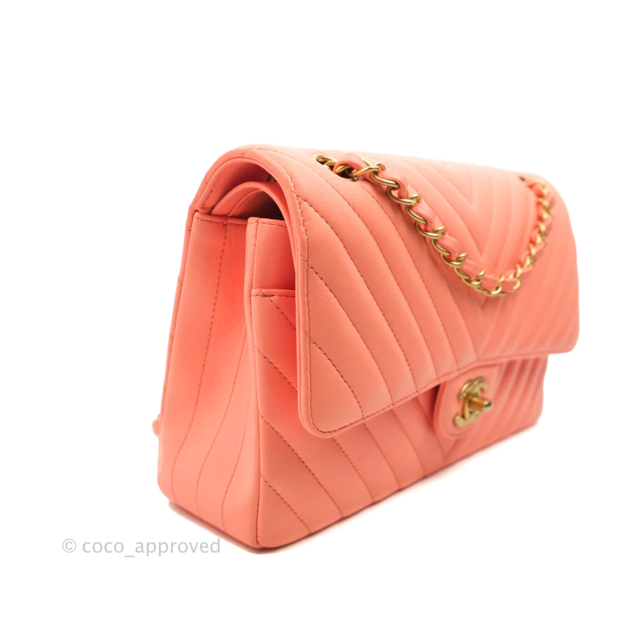 Chanel Classic M/L Medium Chevron Double Flap Bag in Coral Pink Lambskin with Aged Gold Hardware - Luxury Shoulder Bag for Women, Perfect for Parties, Weddings & Special Occasions