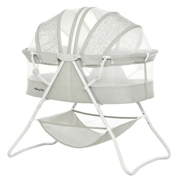 Dream On Me Karley Bassinet - Lightweight Portable Baby Crib for Newborns & Infants - Compact Folding Bedside Sleeper with Breathable Mesh - Perfect for Nursery, Travel & Co-Sleeping