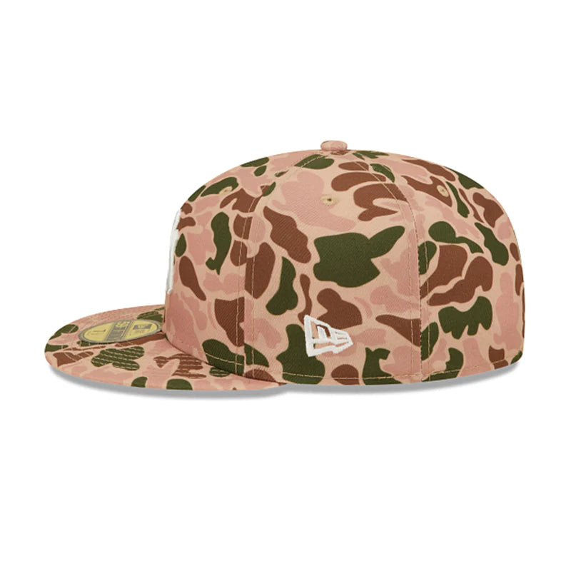 New York Yankees 1996 World Series Camo 59FIFTY Fitted Hat for Men - Official MLB Baseball Cap for Sports Fans & Streetwear Fashion