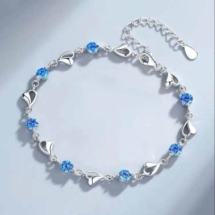 Crystal Heart Necklace - Elegant & Sparkling Jewelry Gift for Women - Perfect for Valentine's Day, Anniversary & Romantic Occasions