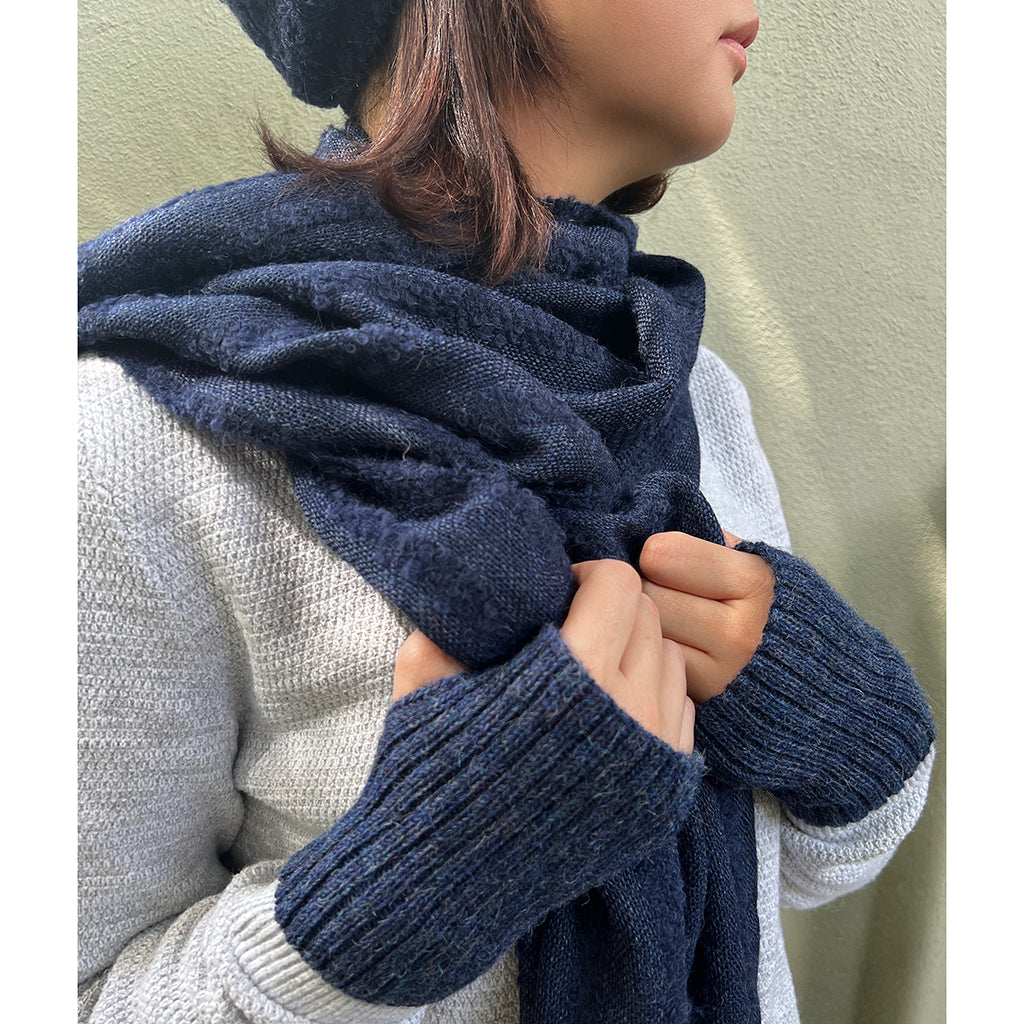 Premium Navy Blue Minimalist Alpaca Wool Gloves - Soft & Warm Winter Accessories for Men & Women - Perfect for Outdoor Activities, Skiing, and Cold Weather Fashion