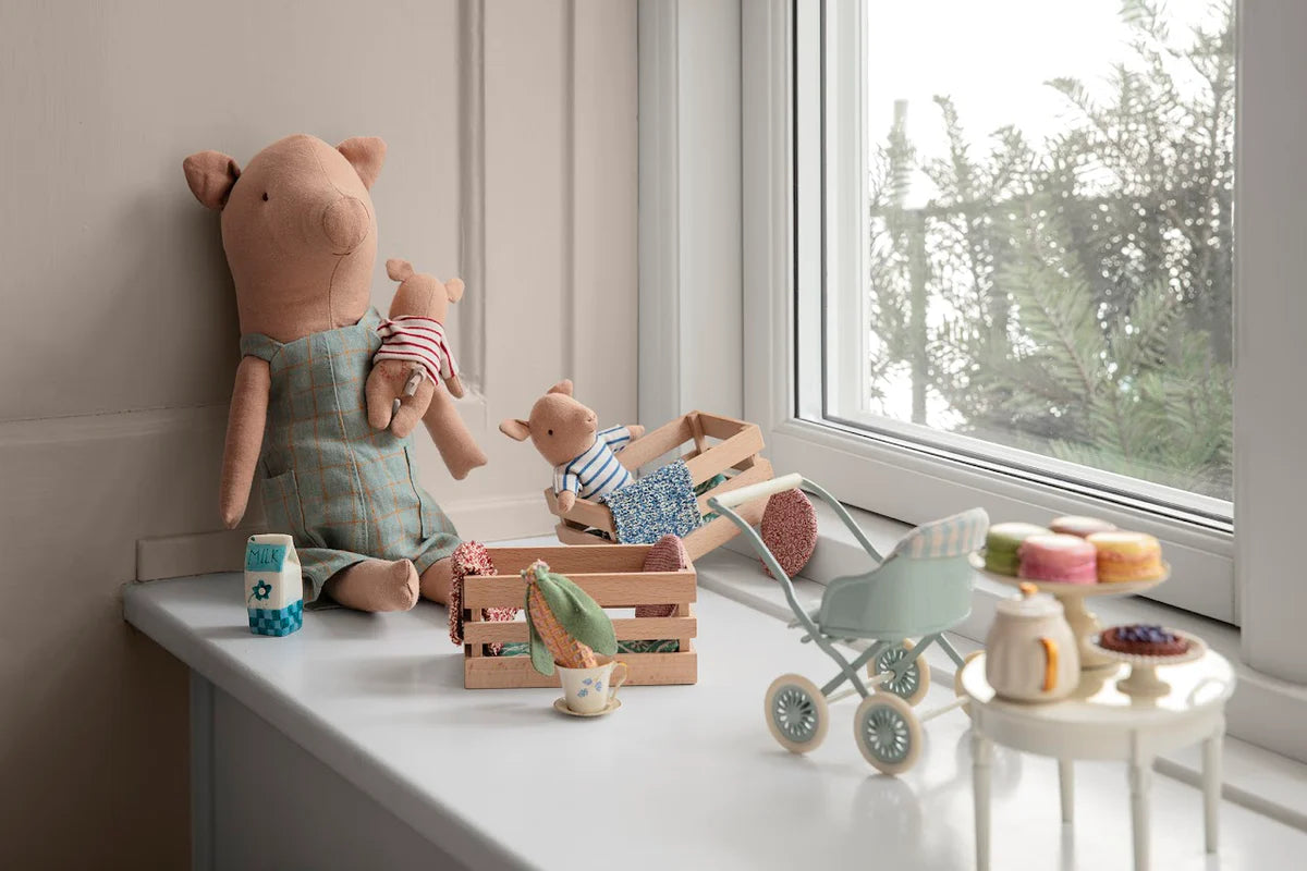 Maileg Pig in a Box - Adorable Plush Pig Toy for Baby Girls | Perfect for Nursery Decor, Baby Showers & Gift Giving
