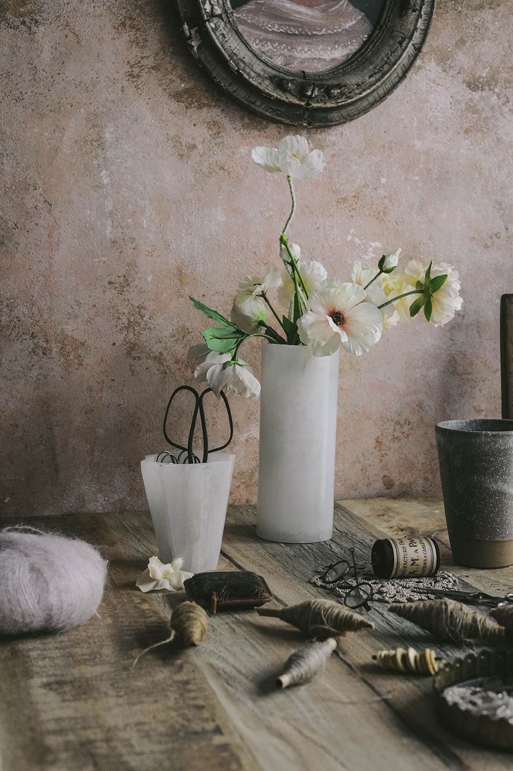Elegant Tall Alabaster Vase for Home Decor - Handcrafted White Stone Flower Vase for Living Room, Wedding Centerpiece & Luxury Gift
