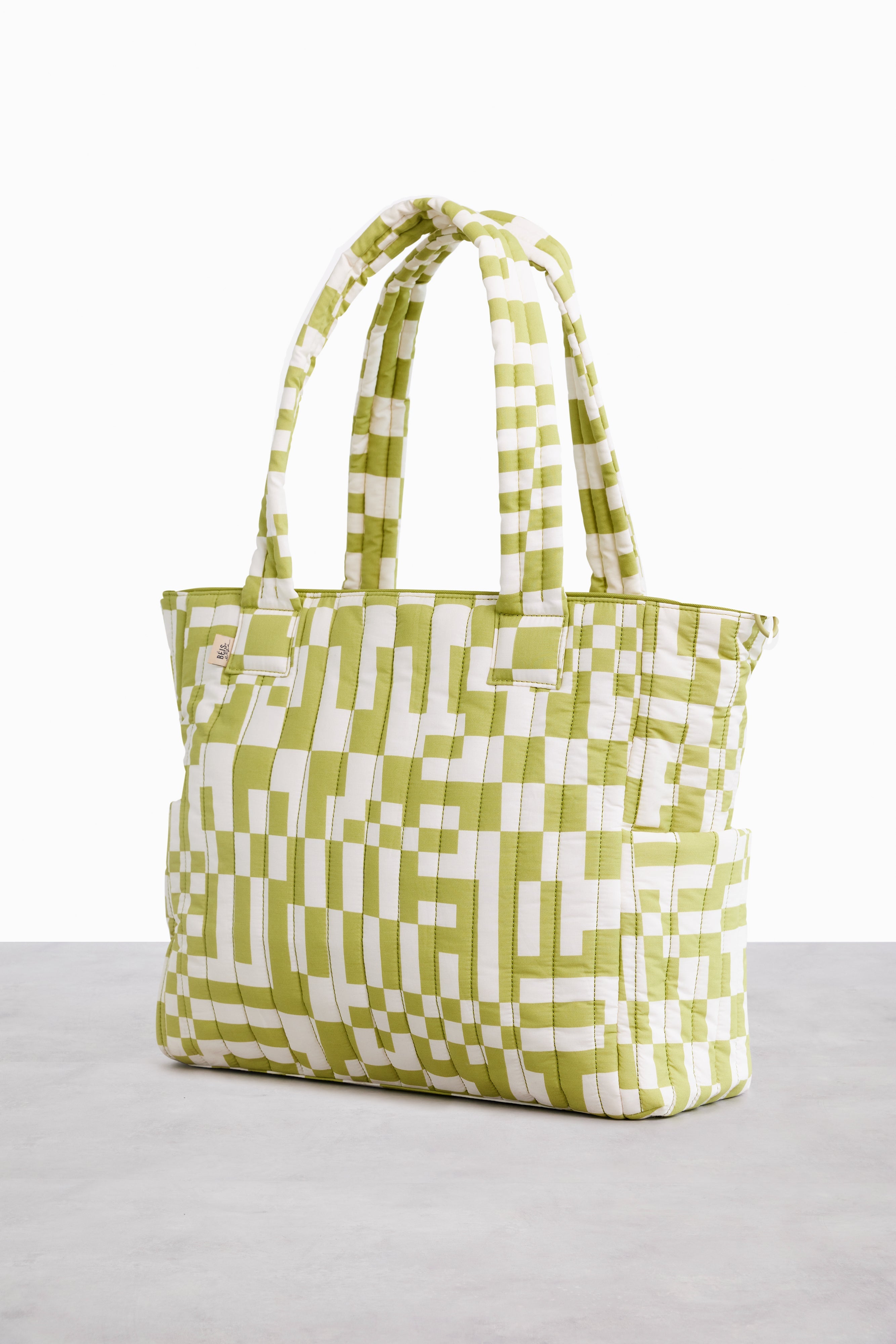 Stylish and Durable Play Date Tote Bag - Perfect for Beach, Shopping, and Everyday Use