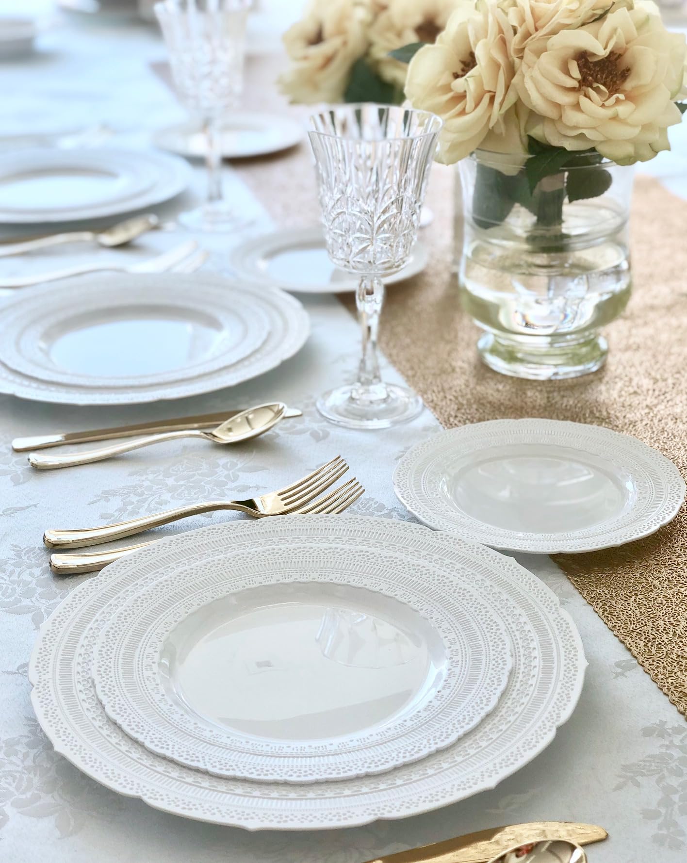 240-Pack Heavyweight Vintage Disposable Plastic Plates - 8.25'' Appetizer & Dessert Plates in Chateau White for Weddings, Parties & Special Occasions - Elegant & Durable Tableware for Catering Events, Birthday Celebrations & Family Gatherings
