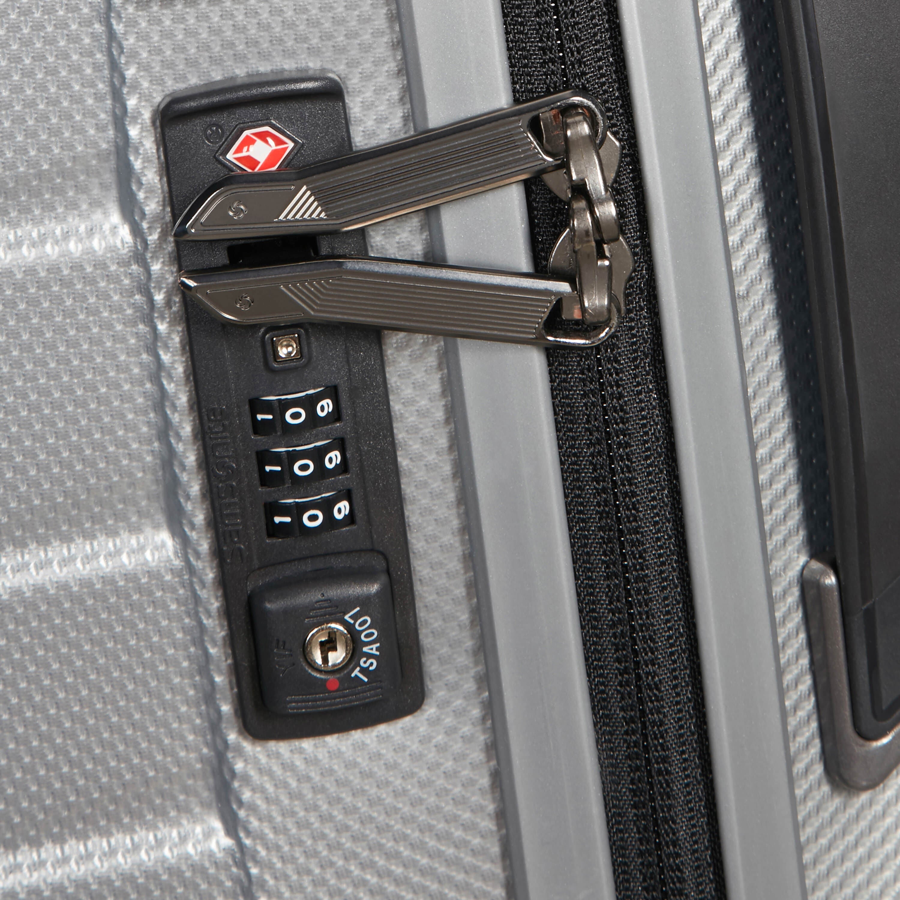 Samsonite Proxis Spinner Large 30