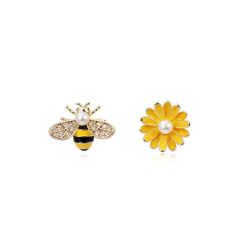 925 Sterling Silver Bee Flower Ear Studs - Dainty Floral Earrings for Women, Perfect for Everyday Wear, Parties & Gifts