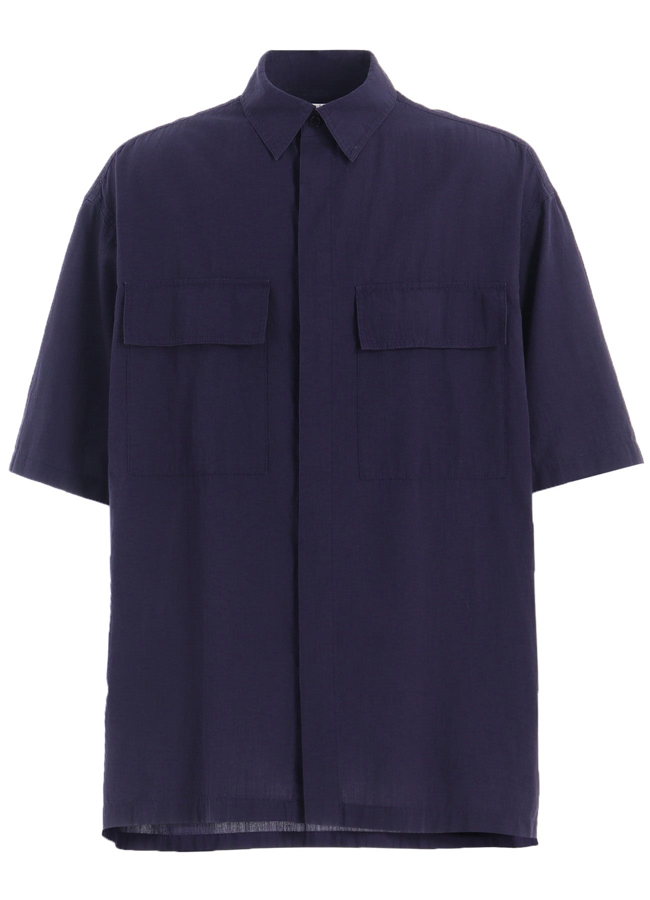 Stylish Oversized Short Sleeve Chambray Shirt with Flap Pockets - Casual Summer Wear for Women & Men | Perfect for Beach Outings, Picnics, and Weekend Getaways