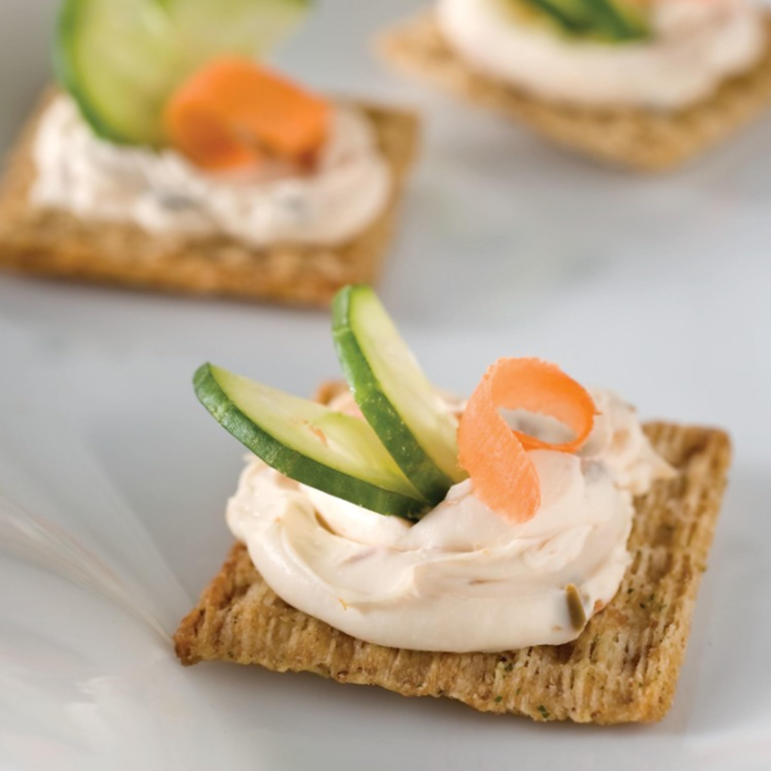 Triscuit Garden Herb Whole Grain Wheat Crackers - Healthy Lunch & Snack Crackers, Bulk Pack of 6 (8.5 oz Boxes) - Perfect for Office, School & On-the-Go Snacking