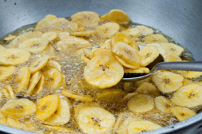 Organic Banana Chips Masala Flavor - Healthy Wood Fired Snacks 250g | Crunchy Homemade Chips for Parties, Travel & Healthy Snacking