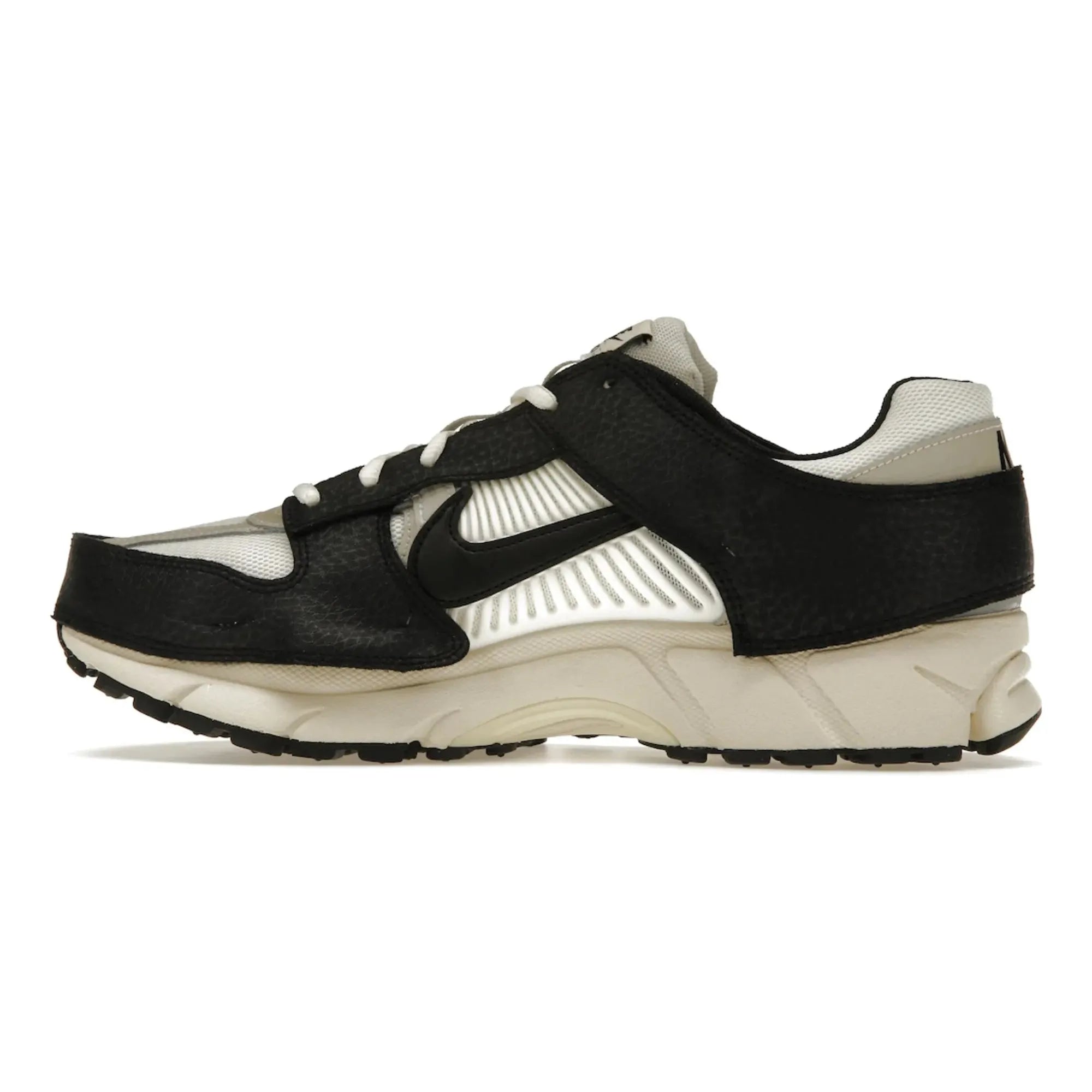 Nike Zoom Vomero 5 Running Shoes - Timeless Panda Dunk Style - Men's/Women's Athletic Sneakers for Jogging, Gym Workouts & Casual Wear