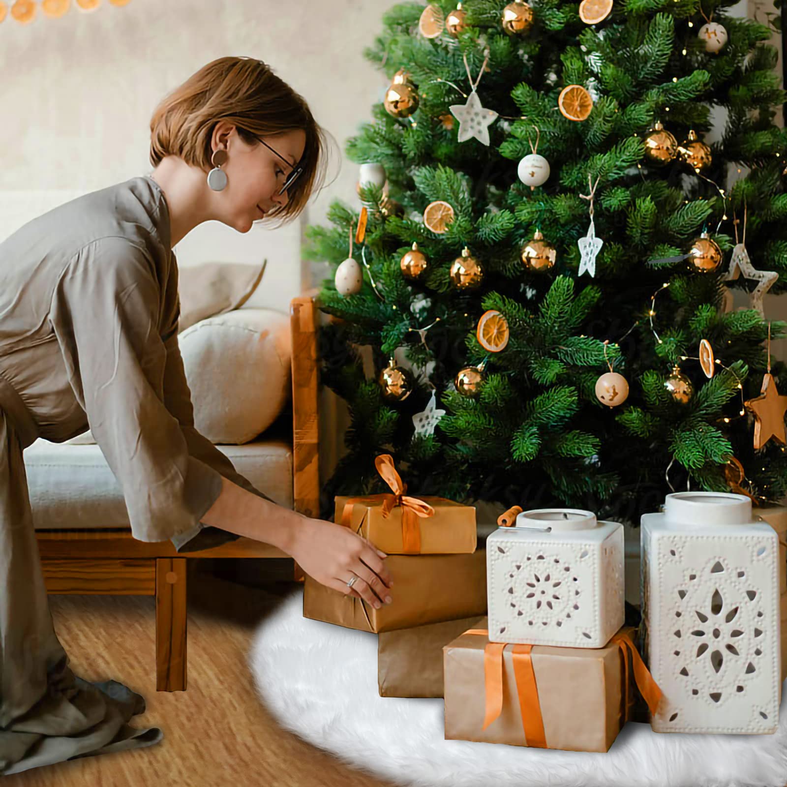 36 Inch White Faux Fur Christmas Tree Skirt - Plush Holiday Tree Decoration for Indoor & Outdoor Use | Perfect for Christmas Parties, Home Decor & Festive Celebrations