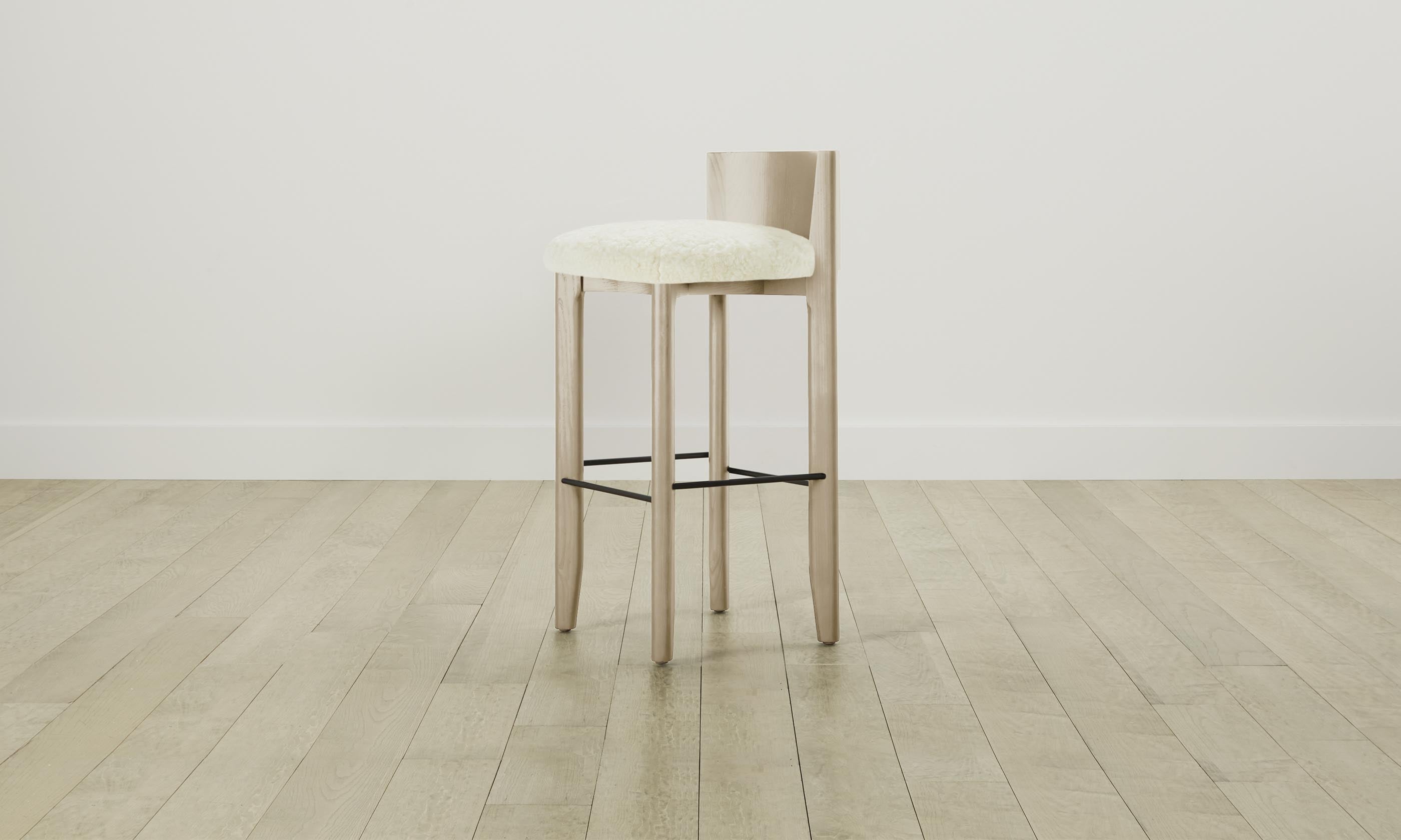 Delancey Bar & Counter Stool with Shearling Upholstery in Ivory - Perfect for Kitchen Islands, Breakfast Bars & Modern Home Decor
