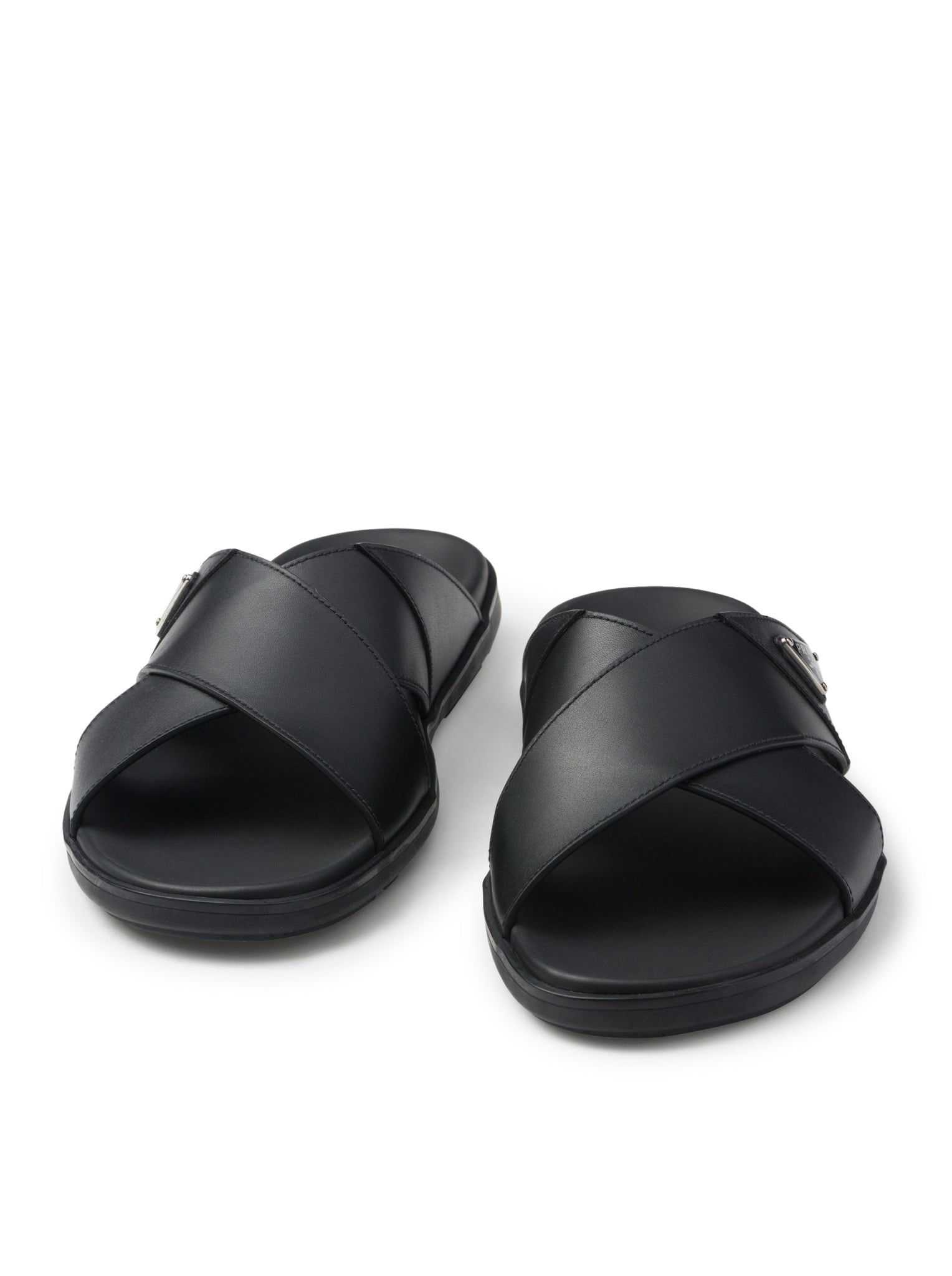 Stylish Crossed Leather Sandals for Women - Comfortable & Fashionable Summer Footwear for Beach, Travel, and Casual Outings