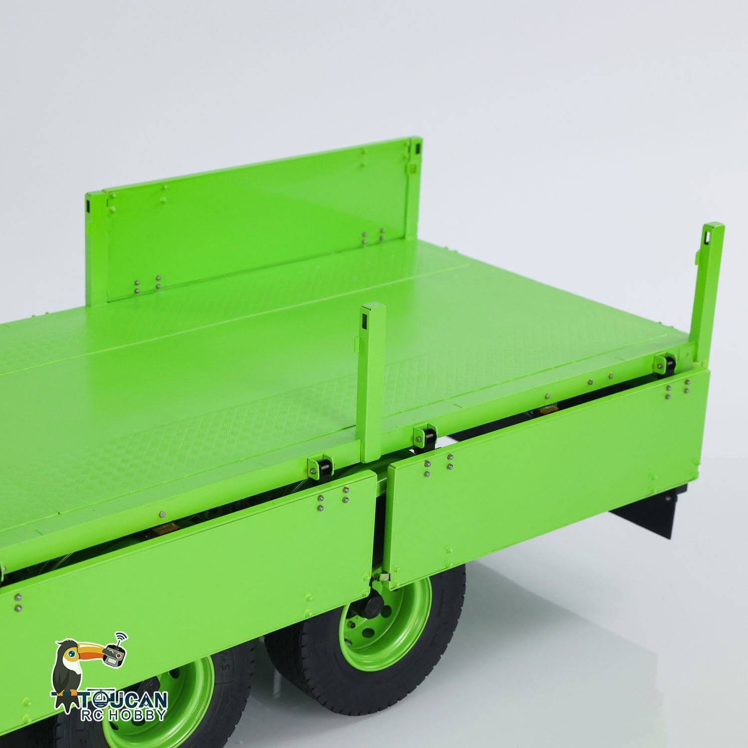 1/14 Scale 3 Axle Metal Semi Trailer with Manual Lifting Legs & LED Lights - Compatible with TAMIYA RC Tractor Trucks & DIY Model Dump Trucks - Perfect for RC Construction Scenes & Trucking Simulations
