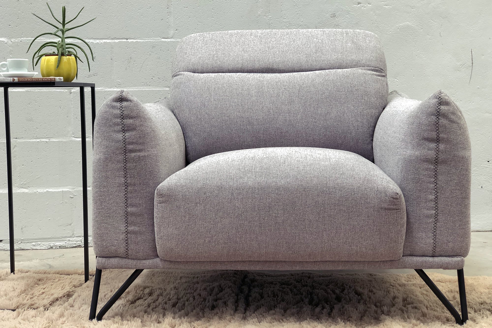 Jeff Single Sofa Chair - Modern Comfortable Living Room Furniture for Relaxing & Reading | Perfect for Small Spaces, Apartments & Cozy Corners