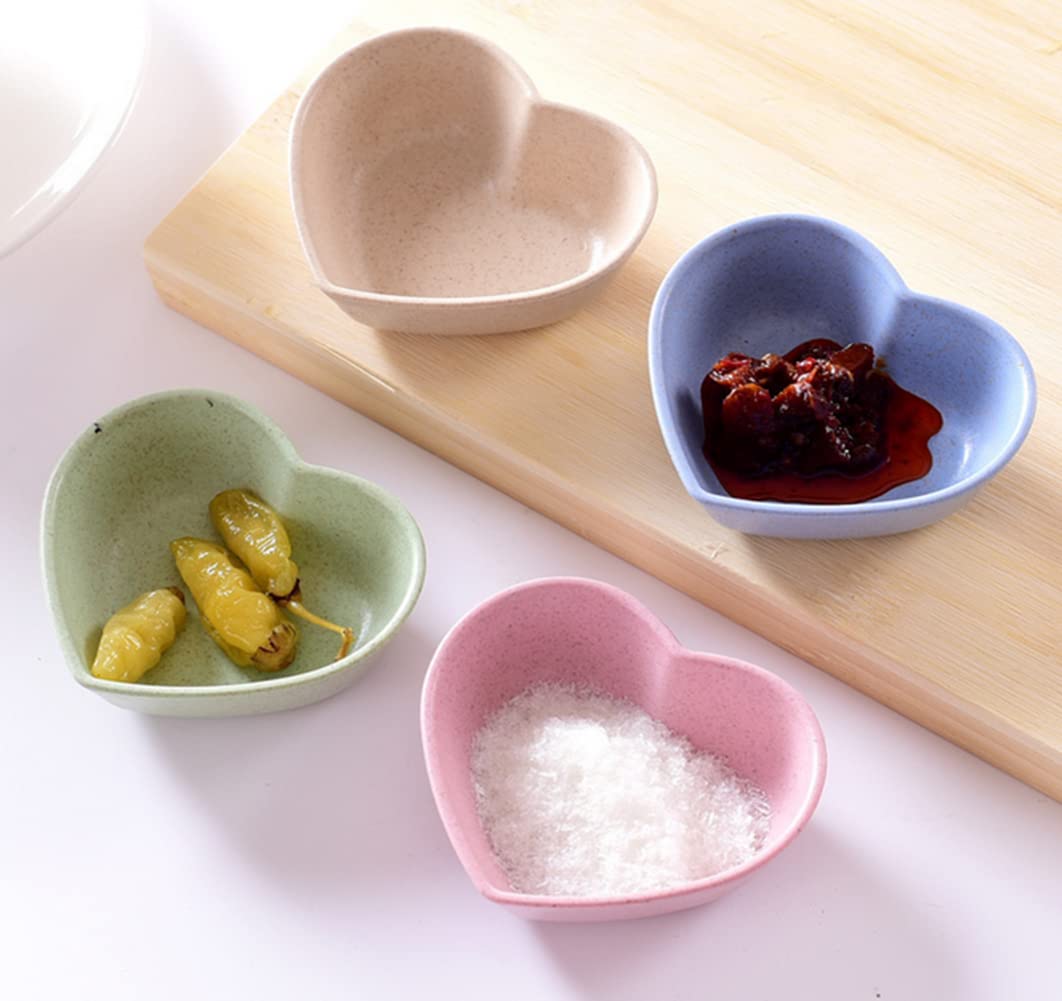 16-Piece Heart-Shaped Soy Sauce Dishes Set - Eco-Friendly Wheat Straw Sushi Dipping Bowls, Condiment Dishes for Appetizers, Candy, Salad Dressing - Perfect for Parties, Restaurants & Home Dining