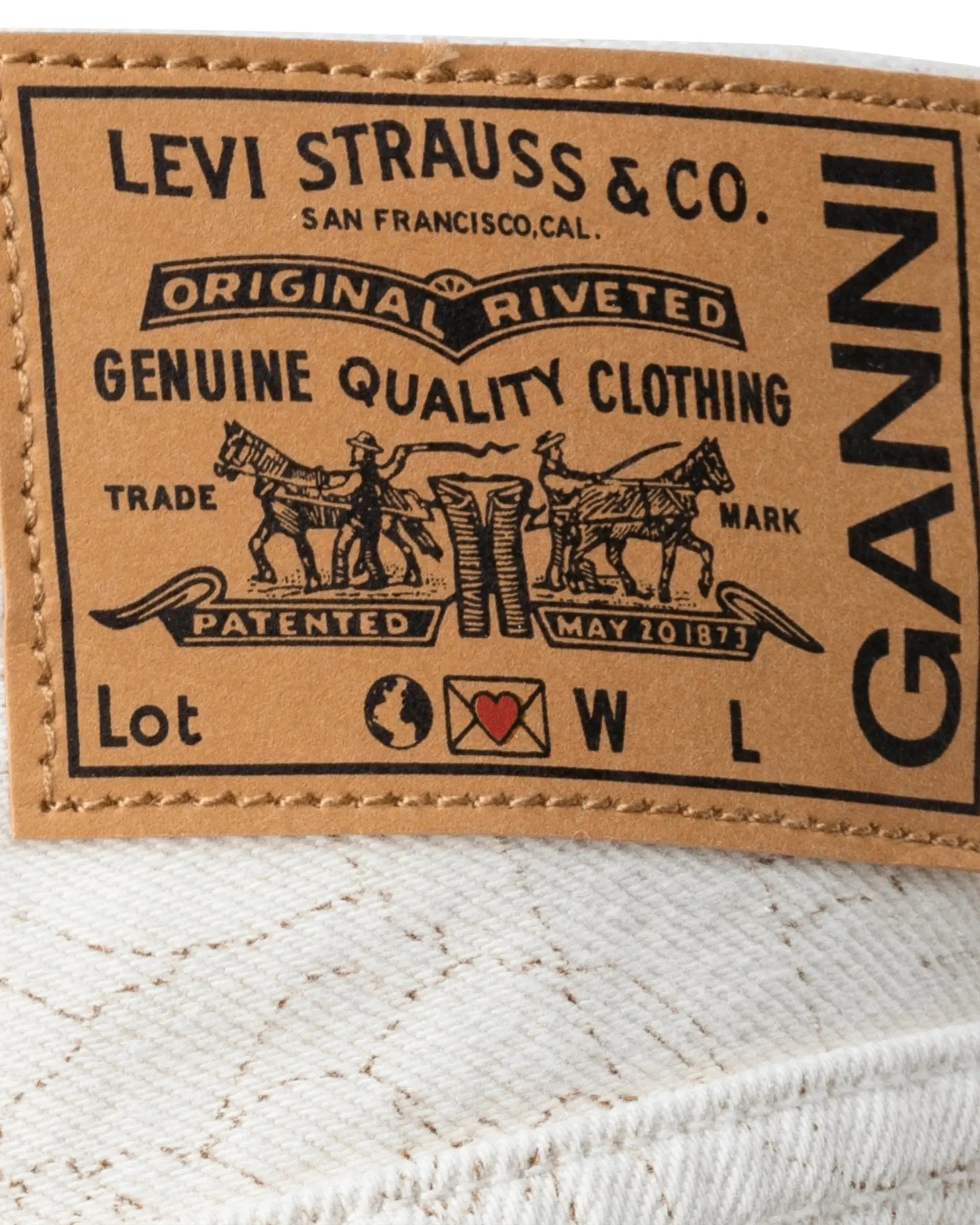 Ganni X Levi's Printed High Waisted Baggy Jeans for Women | Vintage Denim Pants | Fashionable Streetwear & Casual Outfits | Perfect for Everyday Wear, Parties, and Date Nights
