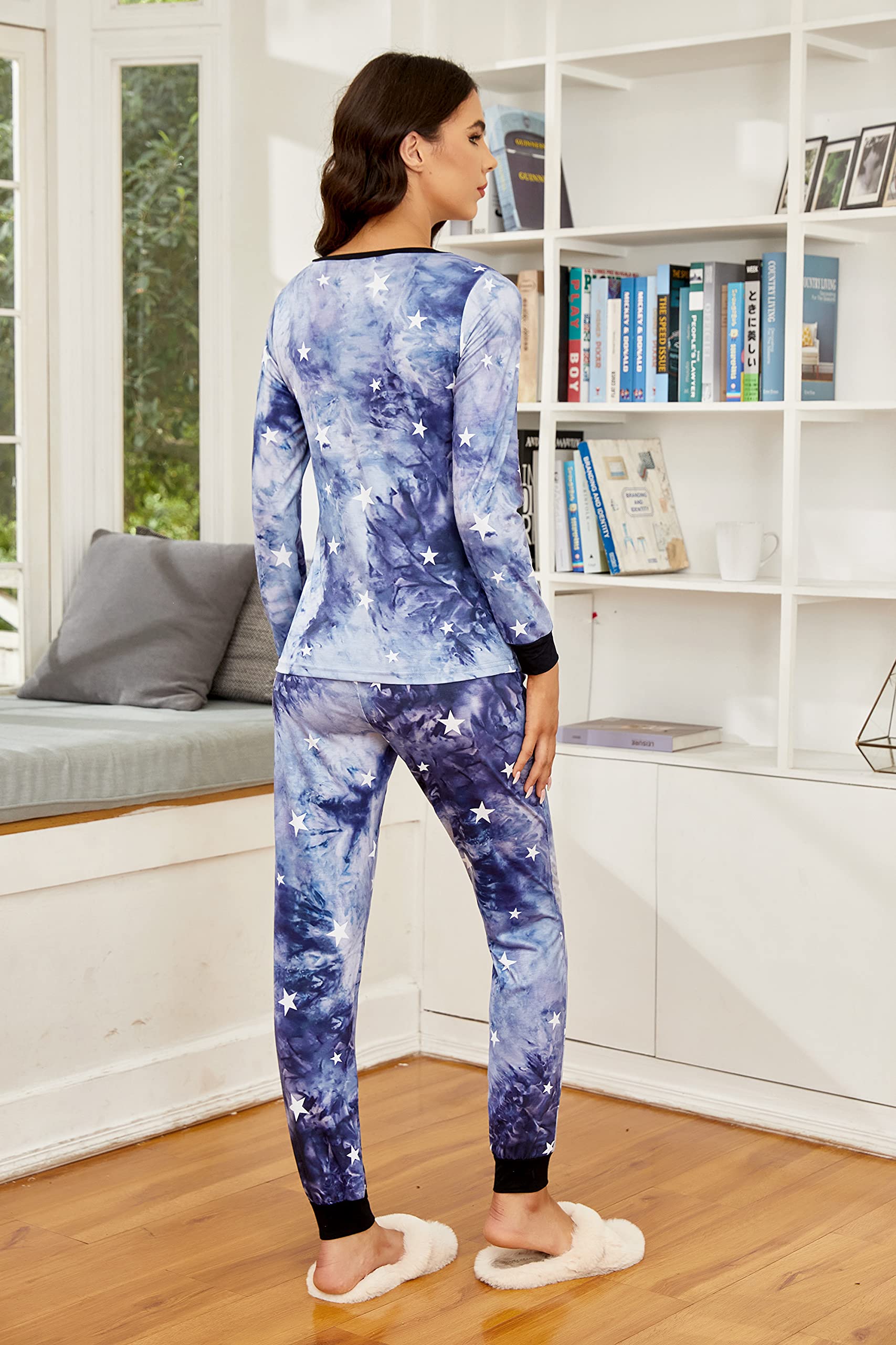 Ekouaer Women's Pajama Set - Soft Long Sleeve Top & Jogger Pants Lounge Outfit with Pockets | Cozy Sleepwear for Nighttime & Relaxing at Home