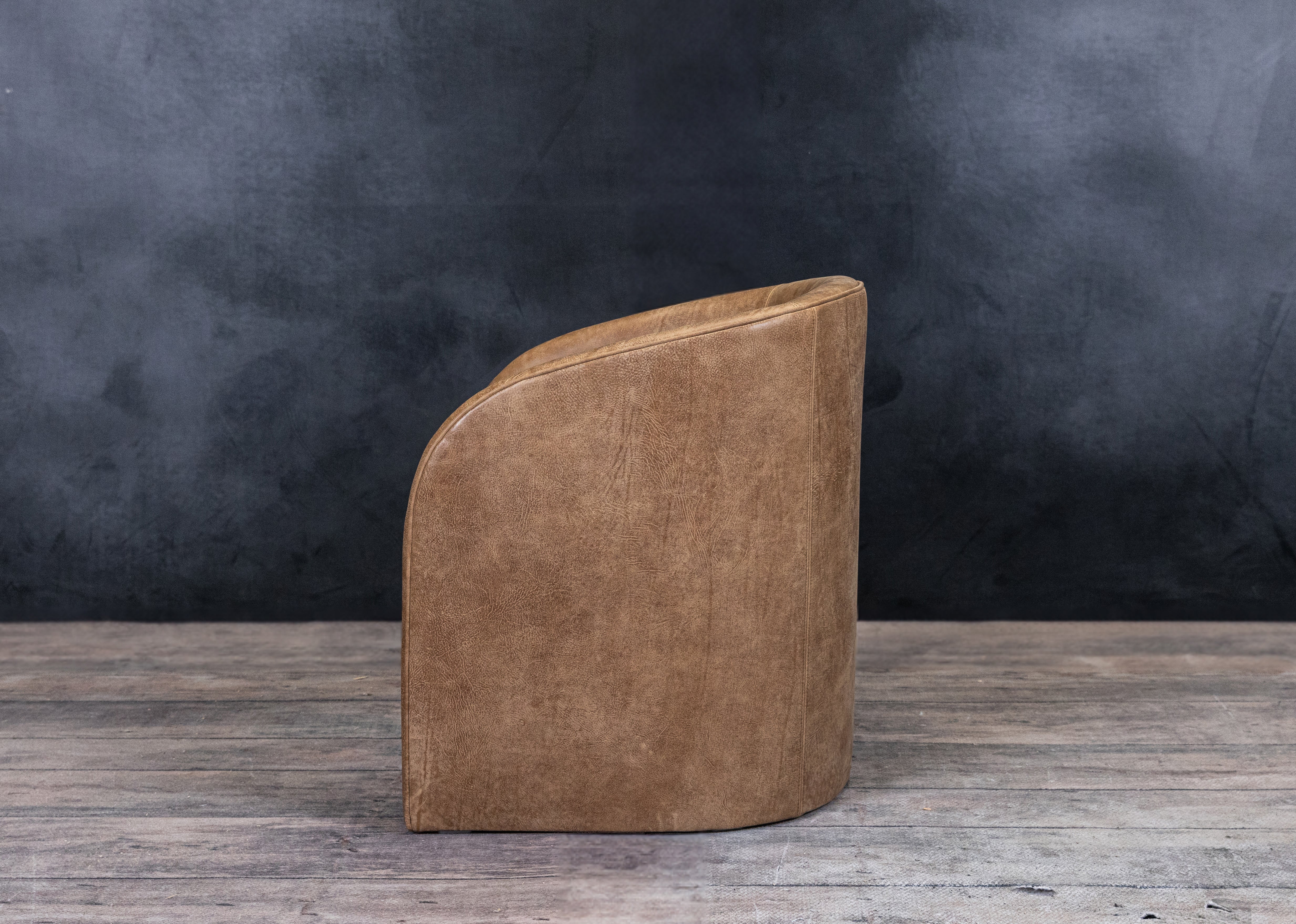 Comfortable Cove Chair - Modern Lounge Chair for Living Room, Patio & Outdoor Relaxation - Ergonomic Design with Soft Cushions - Perfect for Reading, Lounging & Sunbathing