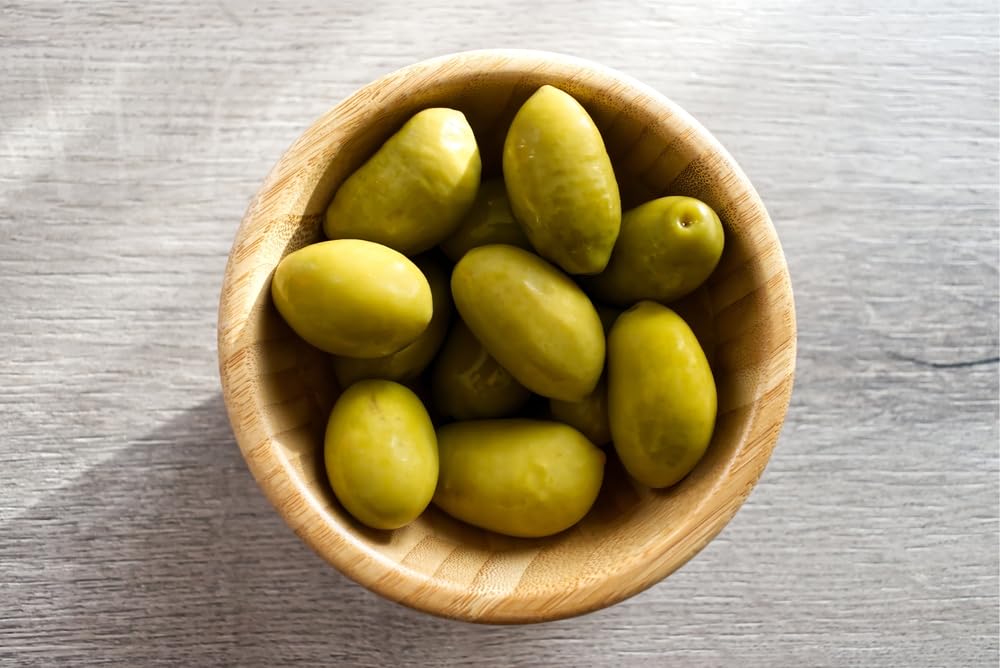 Sanniti Whole Bella Di Cerignola Olives in Glass Jar, 20.5 oz - Premium Italian Olives for Salads, Charcuterie Boards & Mediterranean Recipes