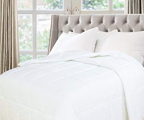 Natural Comfort White Down Alternative Comforter - Hypoallergenic & Breathable Embossed Microfiber Shell - Lightweight Filling - Full/Queen Size - Perfect for All Seasons, Bedroom & Guest Room Decor